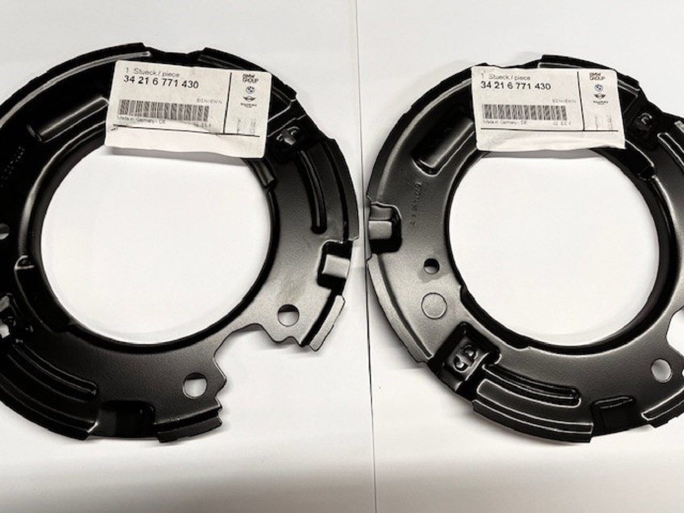 BMW Bremsgummi 2x BMW Halterung Bremsbacken E90-93 F30-34 F32-36 hinten 34216771430 (1-St)