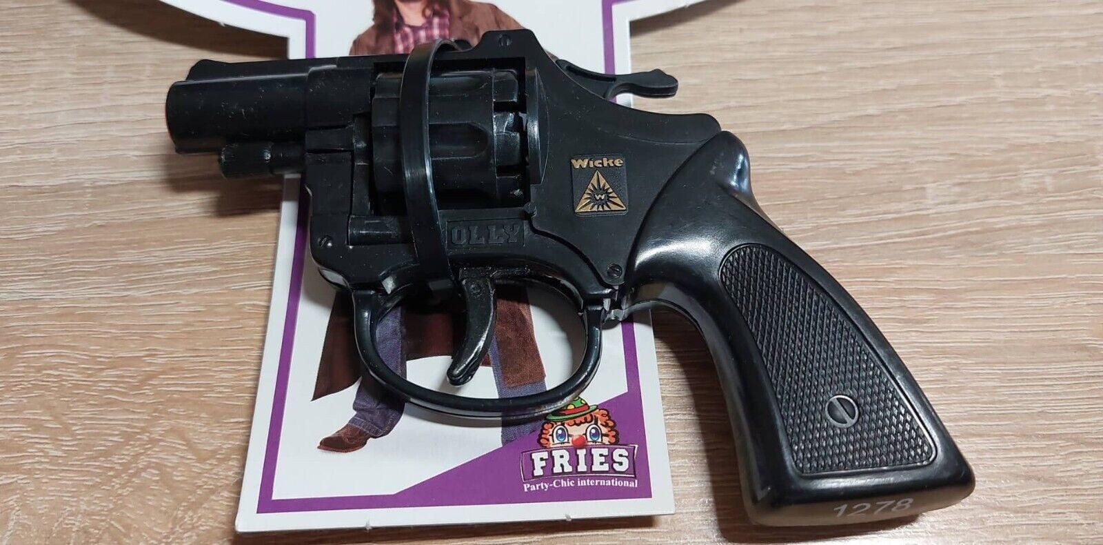 Fries Blaster Cowboy Agenten Revolver Pistole Fasching Karneval Kinder 8er Ringe (1-tlg)