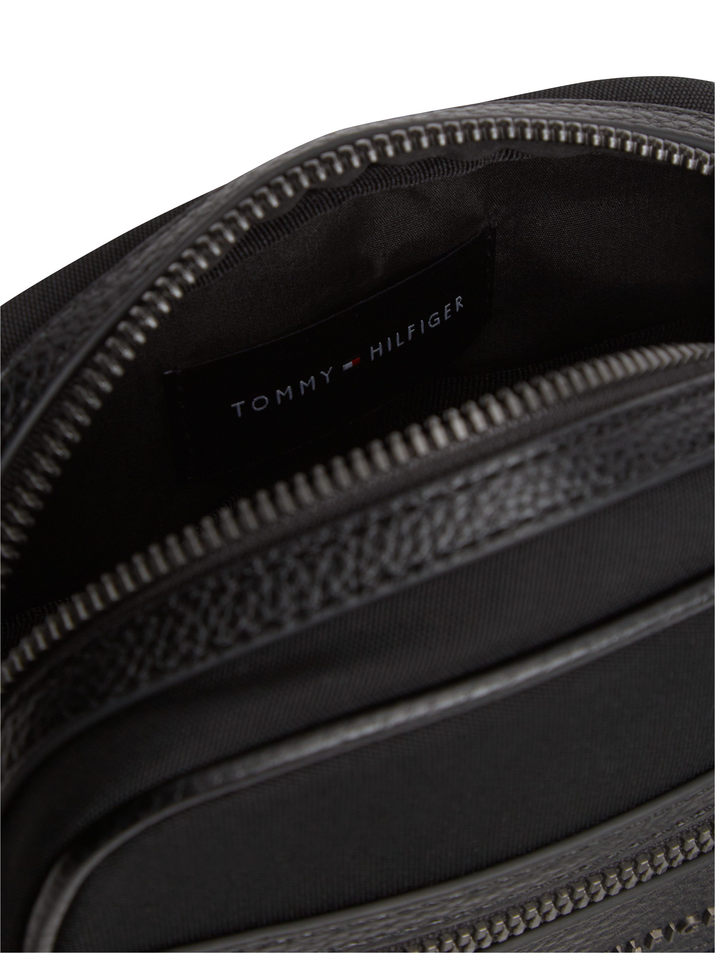 Tommy Hilfiger Umhängetasche TH REPREVE MINI REPORTER, Unisex Schultertasche, Minibag mit praktischer Vordertasche – Bild 5 von 5