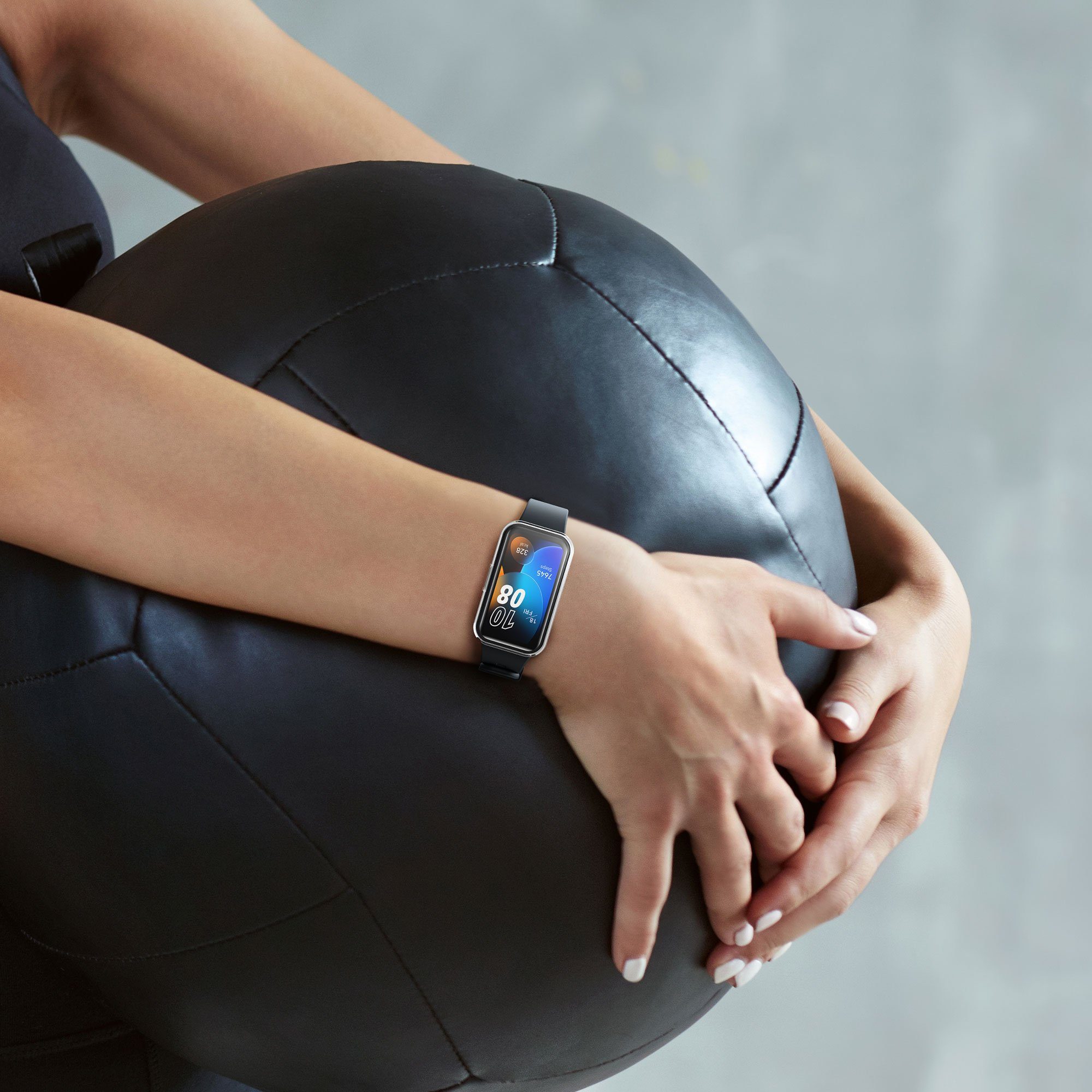 kwmobile 2x Silikon Hülle für Huawei Band 10 / 9 / 8 Smartwatch, 2-tlg., Schutzhülle Fullbody Display Cover Set aus Silikon