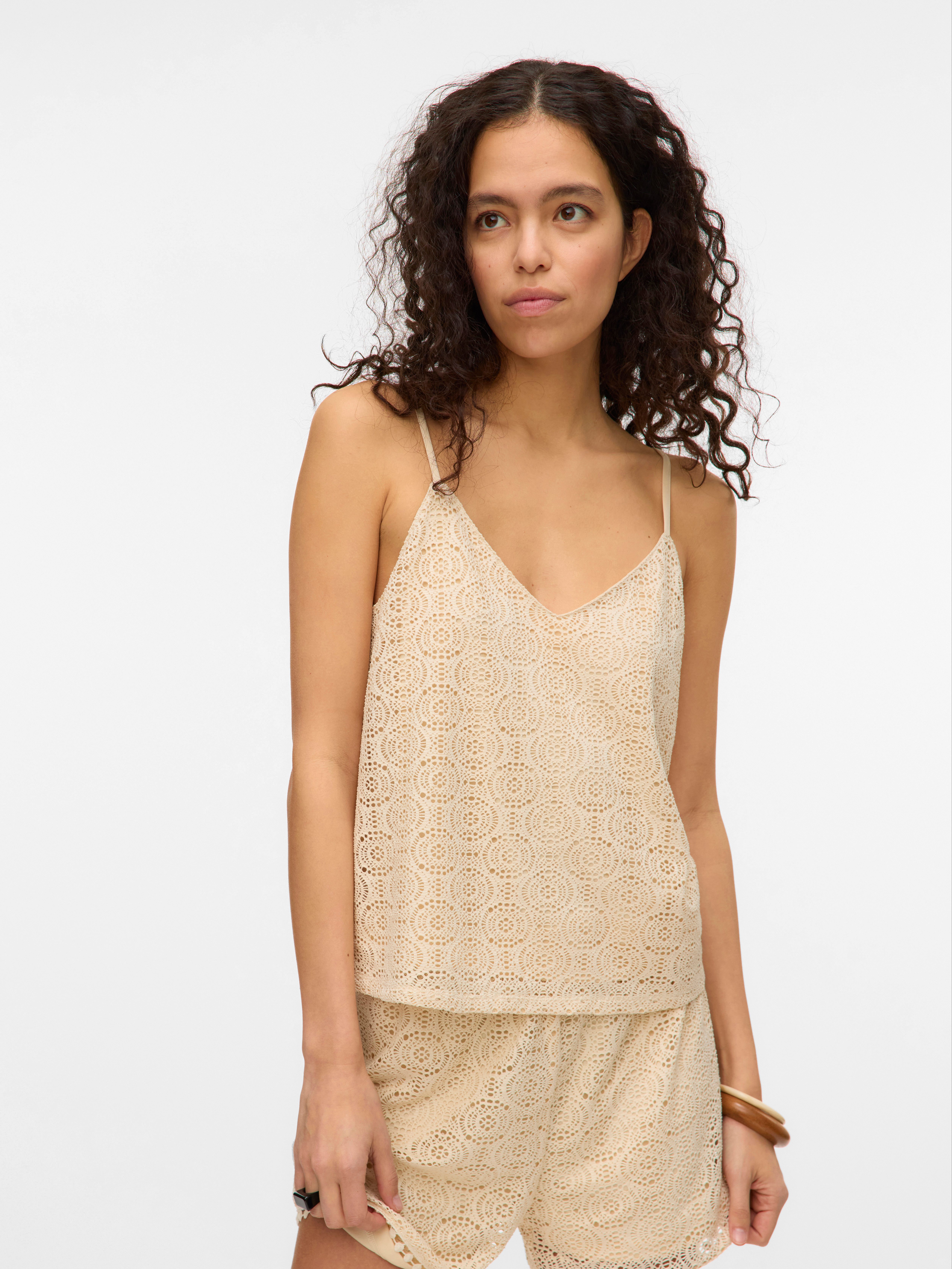 Vero Moda Spaghettitop VMMAYA V-NECK SINGLET TOP JRS Materialmix, regular fit