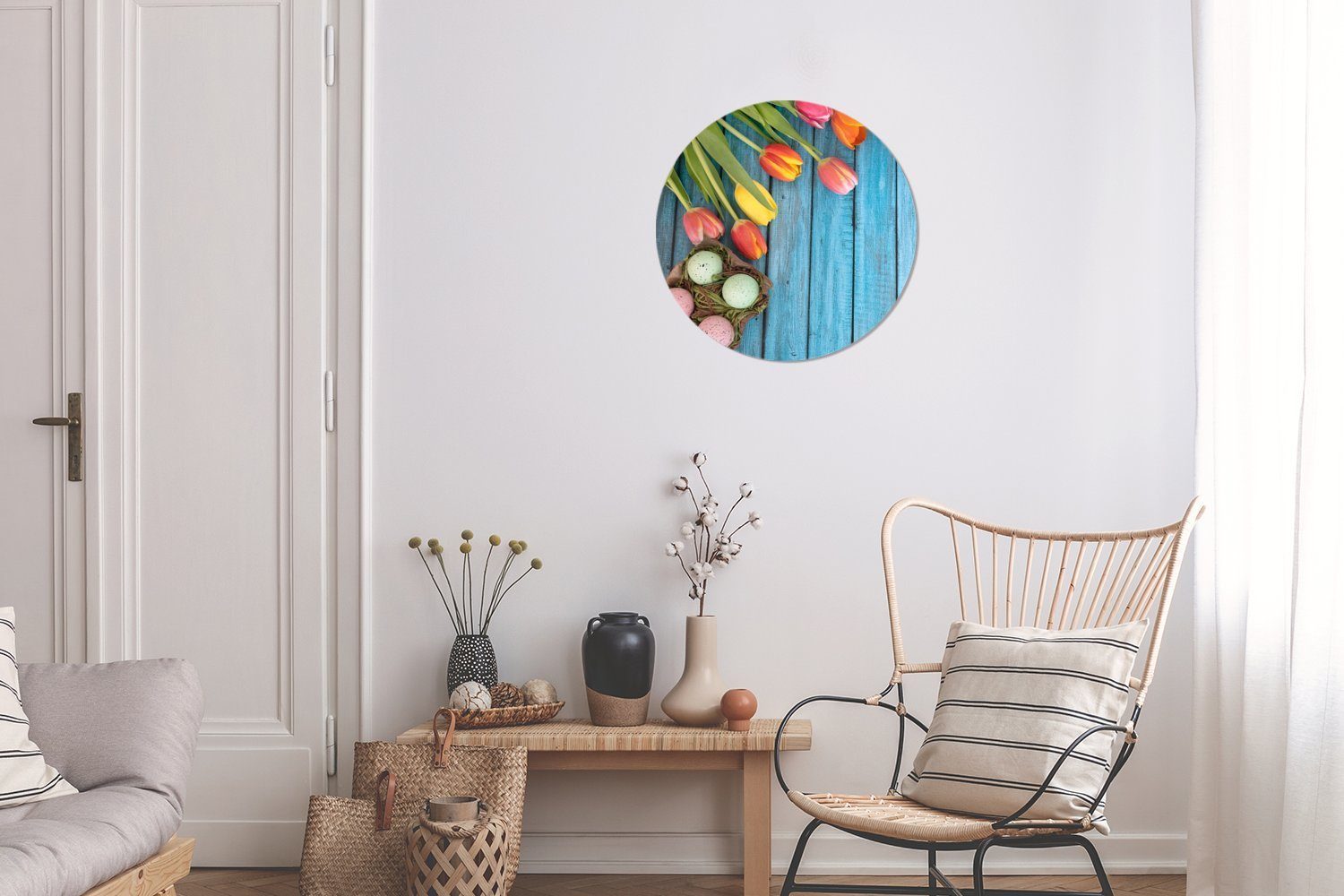 MuchoWow Gemälde Ostereier und Wandbild, cm Rundes hölzernen Wanddekoration auf 30x30 Forex, einem (1 zu Kreis Wohnzimmer, Hintergrund, Ostern Tulpen St), bunte