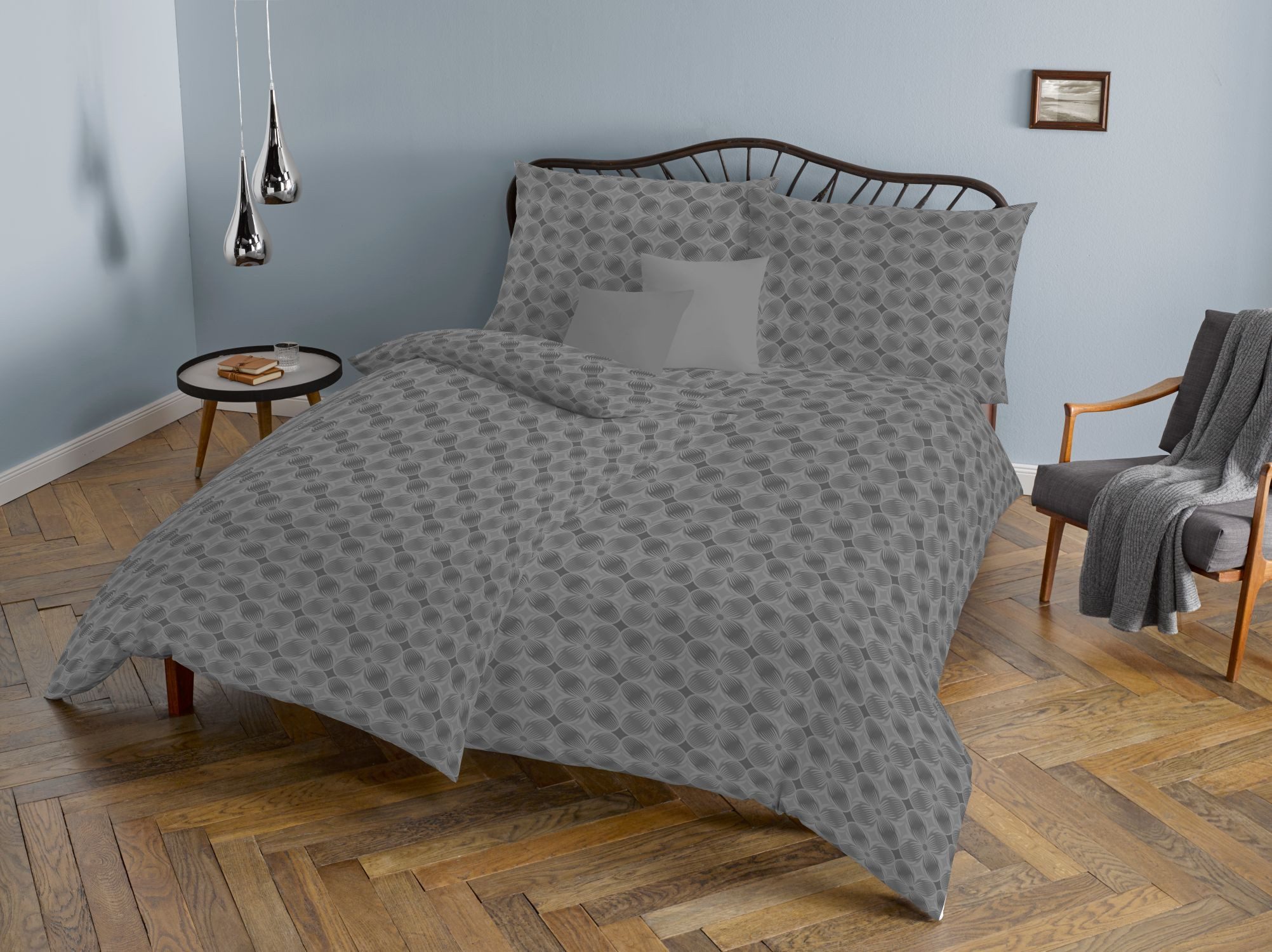 fleuresse Bettwäsche Fleuresse Mako Damast Bettwäsche uni 135x200 Blüten Blumen steingrau, Mako Damast, 2 teilig, Jacquard-Gewebe aus feinsten Garnen