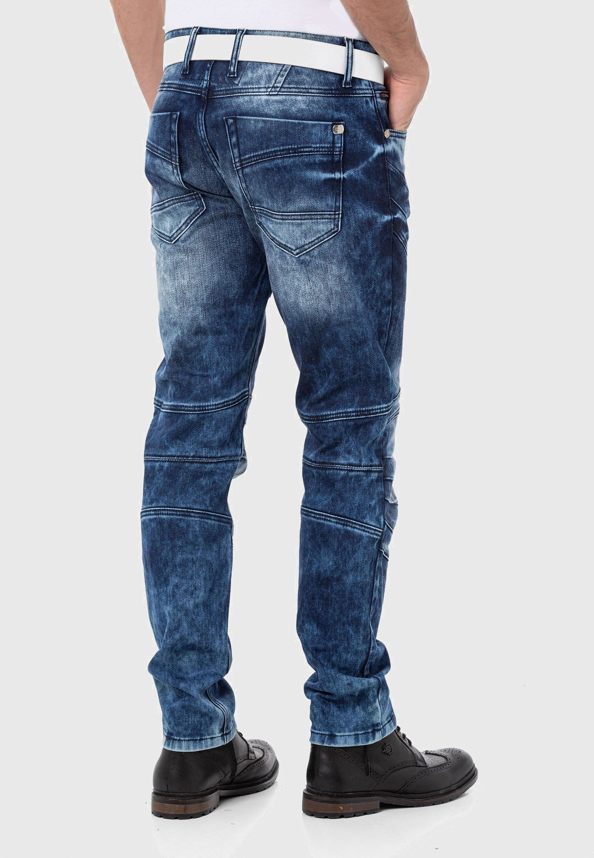 Cipo & Baxx 5-Pocket-Jeans Jeans mit stylischer Waschung günstig online kaufen