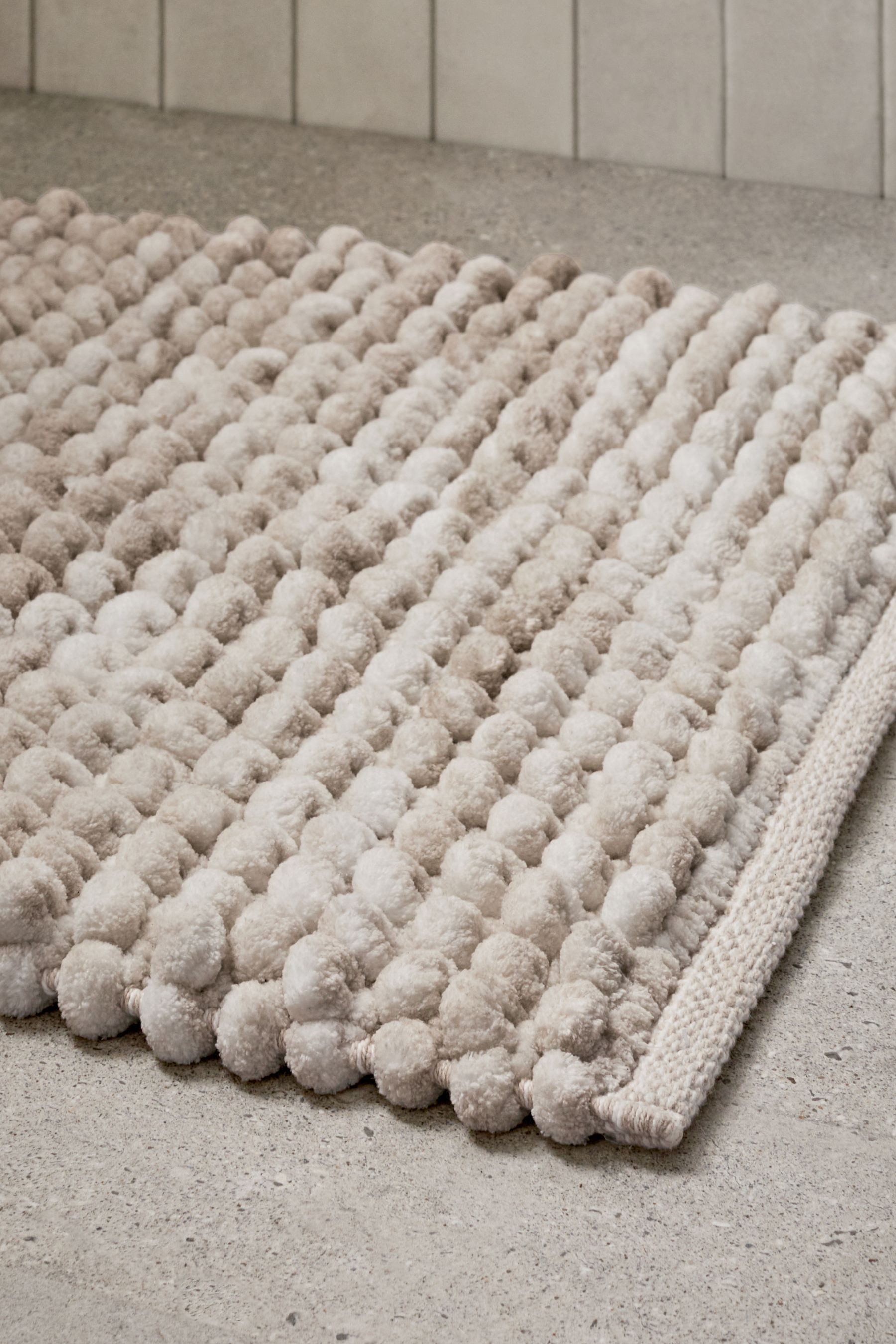 Next Badematte Großer Badevorleger mit großen Noppen – Dusche, Höhe 50 mm, günstig online kaufen