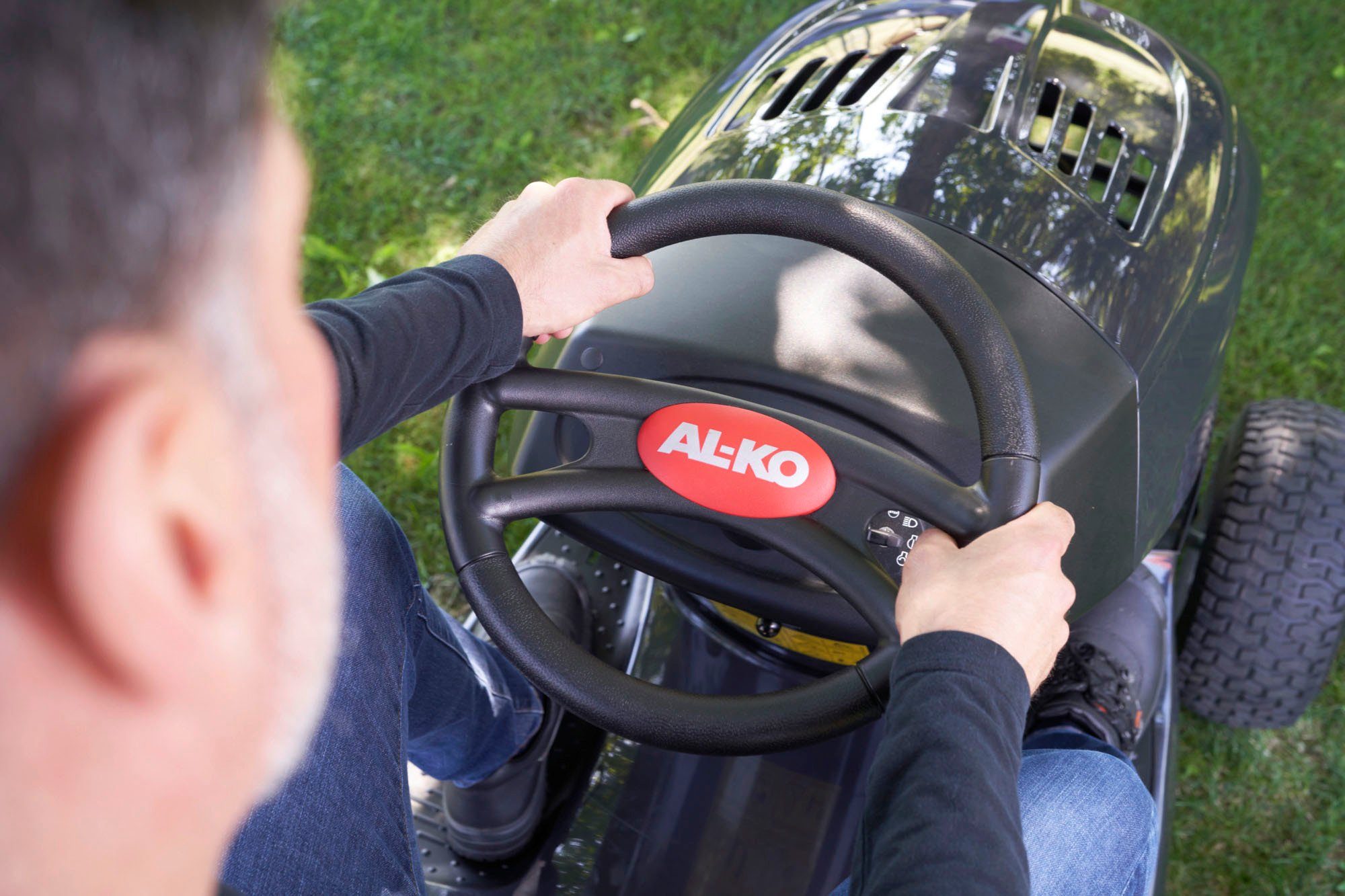 AL-KO Rasentraktor Benzin-Rasentraktor Comfort 18-103.4 HD-A V2, 103 cm Schnittbreite, 2 Zylinder