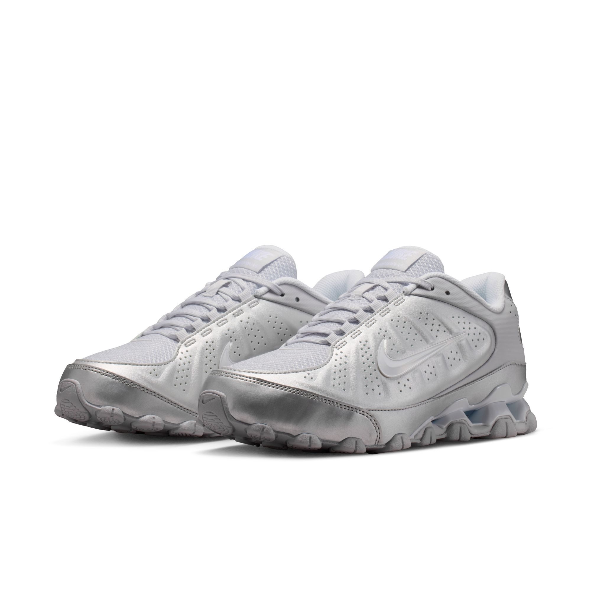 Nike Sportswear Reax 8 SL Sneaker inspiriert vom Design des Nike Shox TL