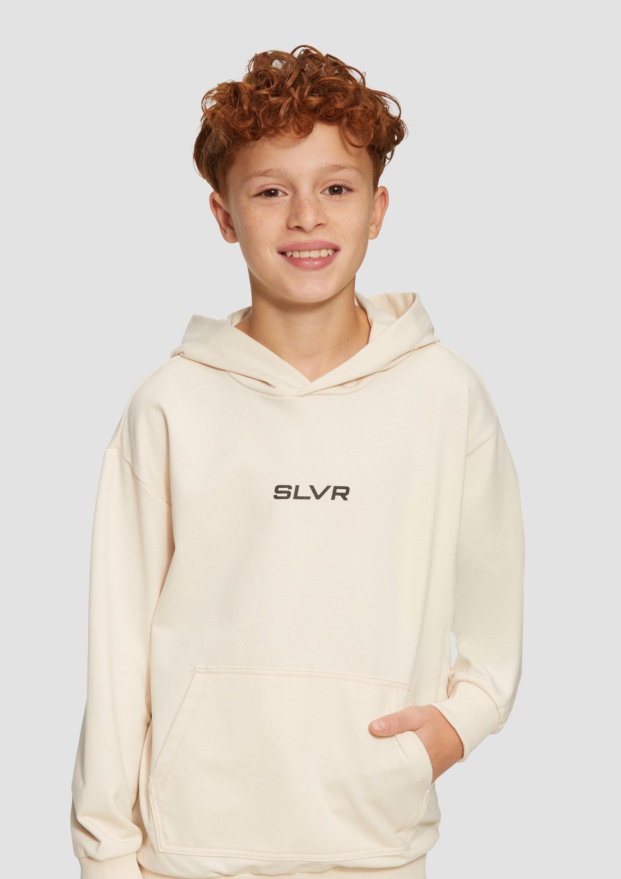 s.Oliver Sweatshirt Sweatshirt Unisex Kapuzen-Sweatshirt mit Känguru-Tasche und Frontprint