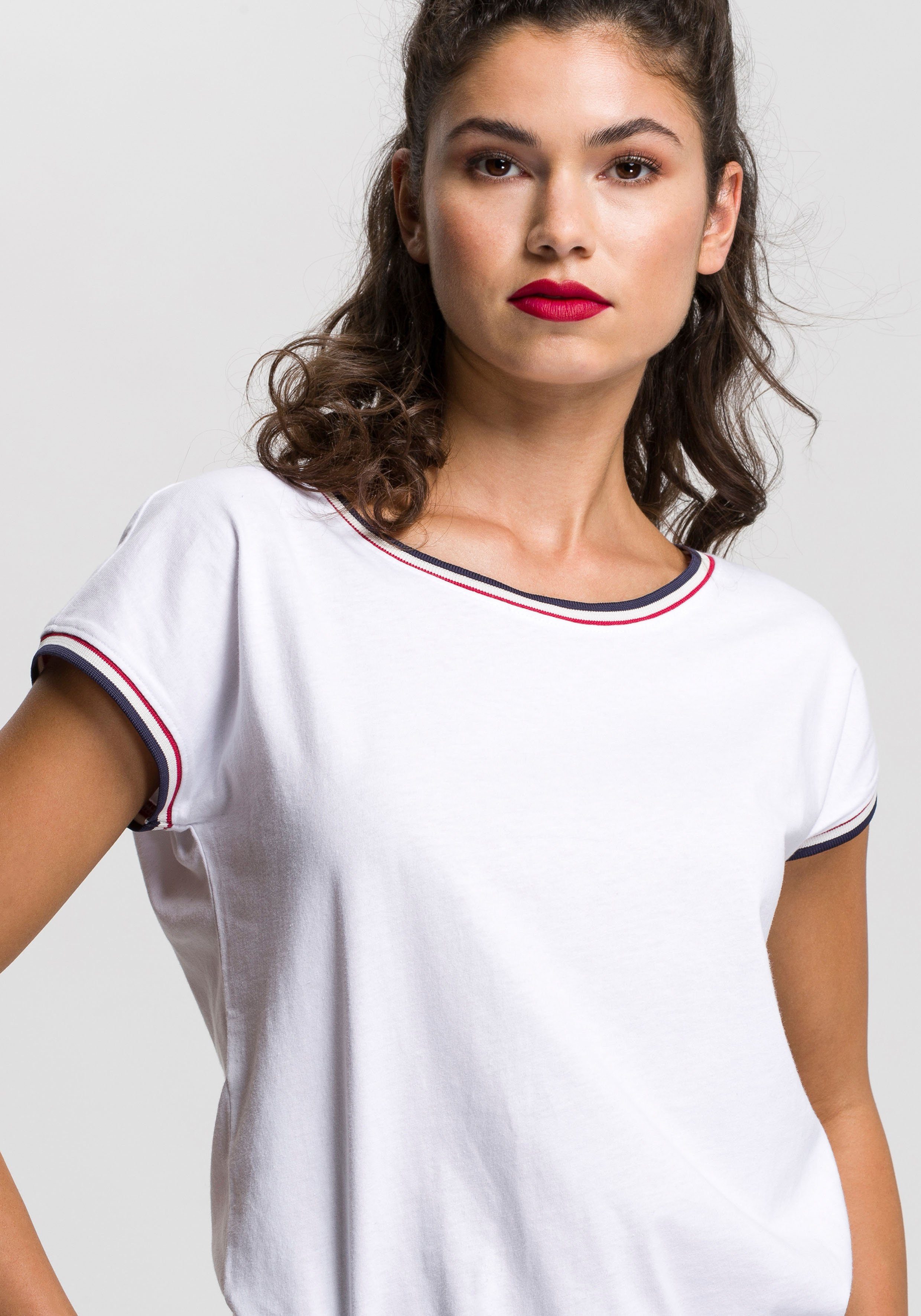 AJC Rundhalsshirt (2er-Pack) gestreift mit Stickerei und einfarbig mit sportlicher Blende