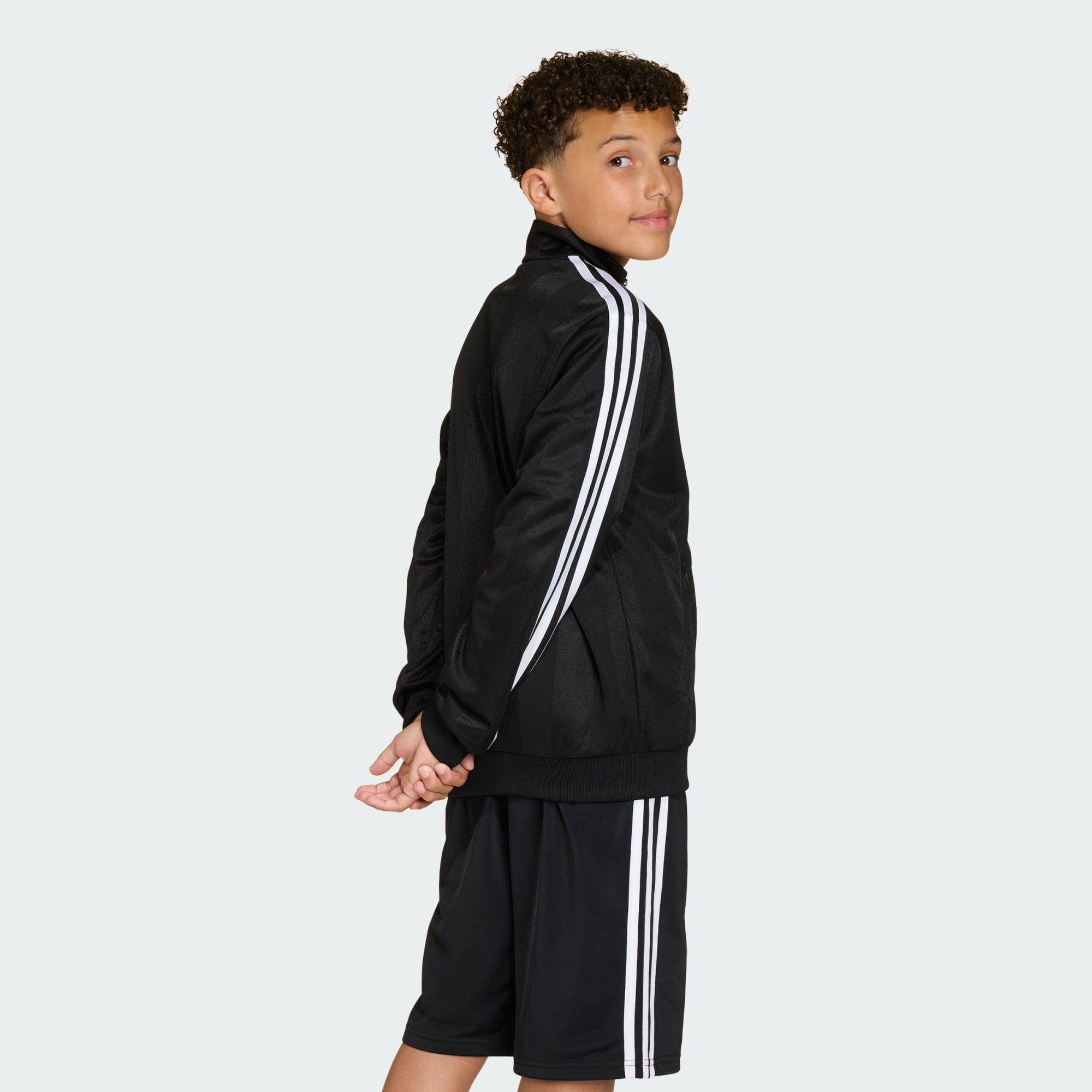 adidas Originals Trainingstop FIREBIRD LOOSE JACQUARD TRACK TOP (1-tlg)