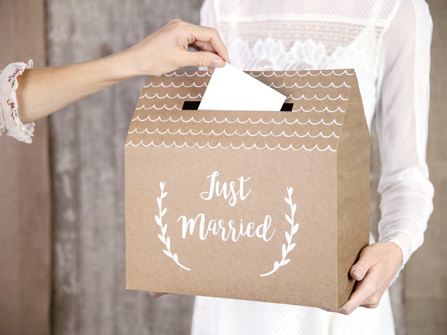 partydeco Geschenkbox, Kartenbox Hochzeit 30,5cm Pappe, braun / weiß