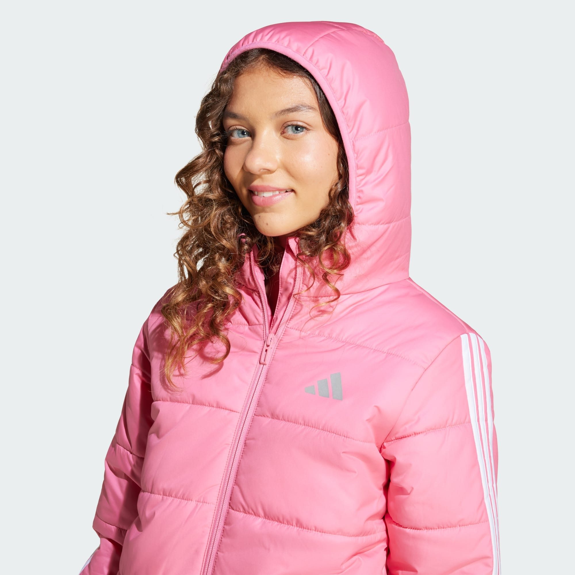 adidas Sportswear Hybridjacke ESSENTIALS 3-STREIFEN GEFÜTTERTE KINDERJACKE (1-St)