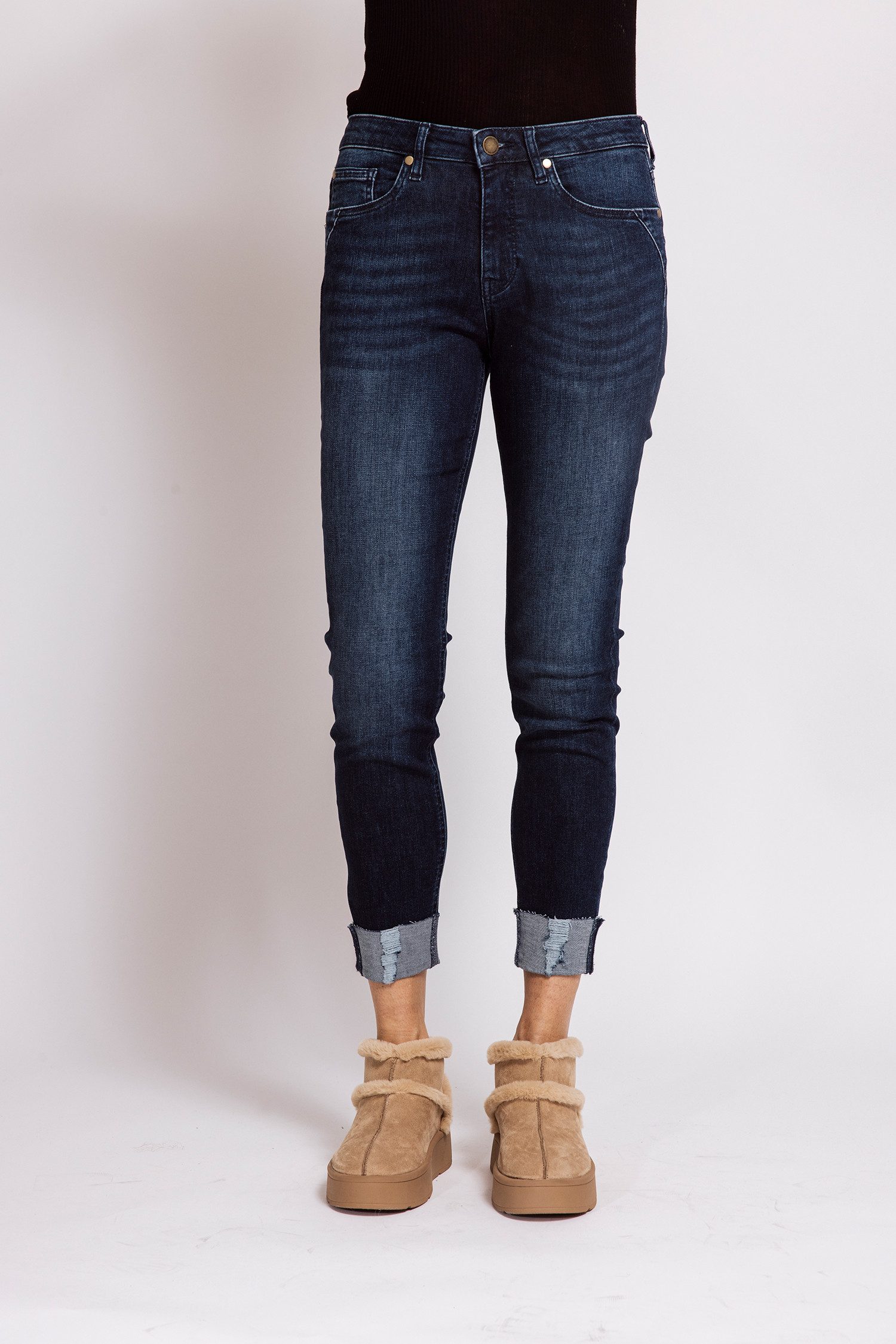 Zhrill Slim-fit-Jeans NOVA Casual Passform, mit Elasthan-Anteil, mit Gürtelschlaufen