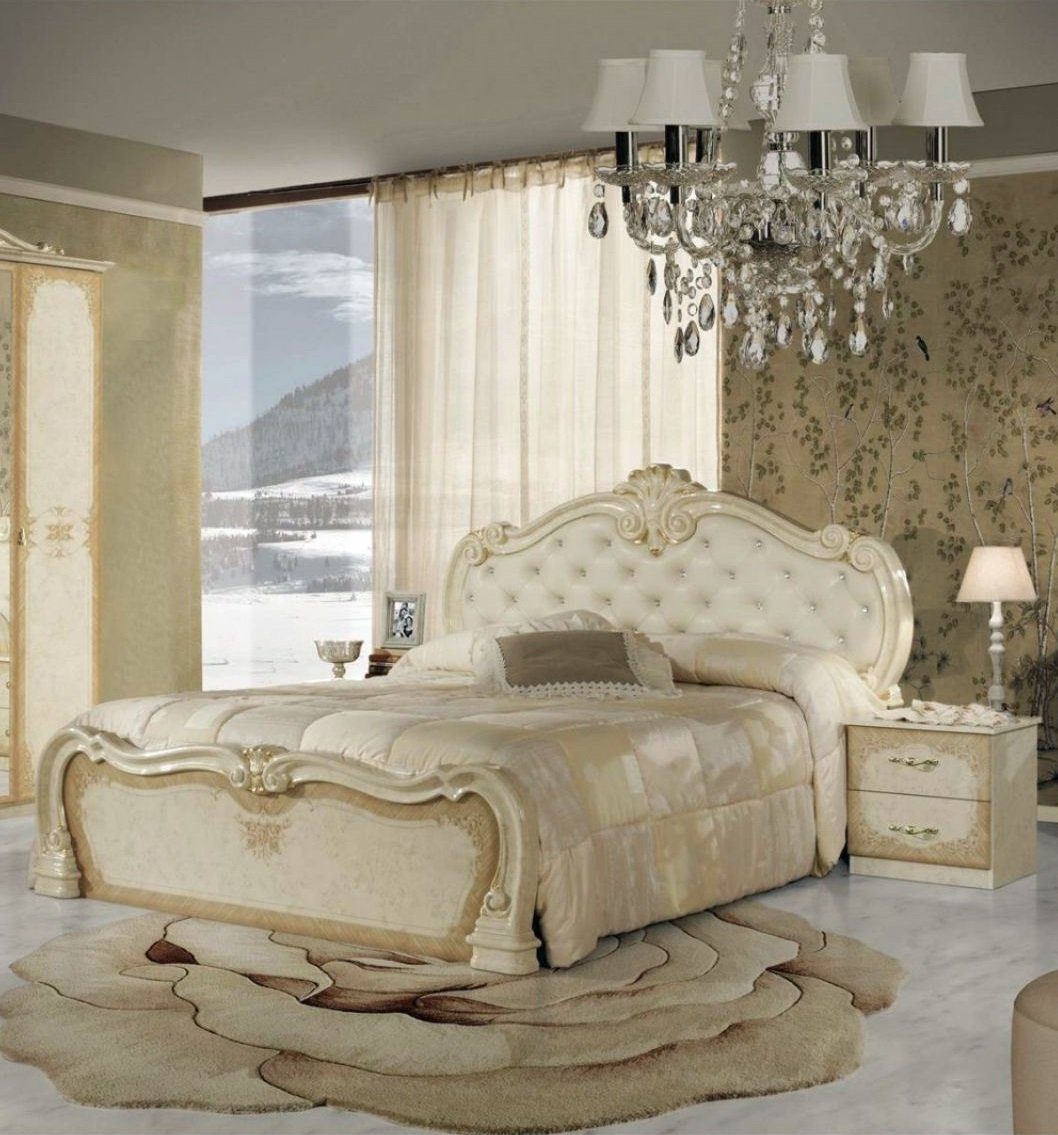 Interdesign24 Schlafzimmer-Set klassischen (im Beige 4-Teilig), Hochglanz Barock Stil, Lavinia