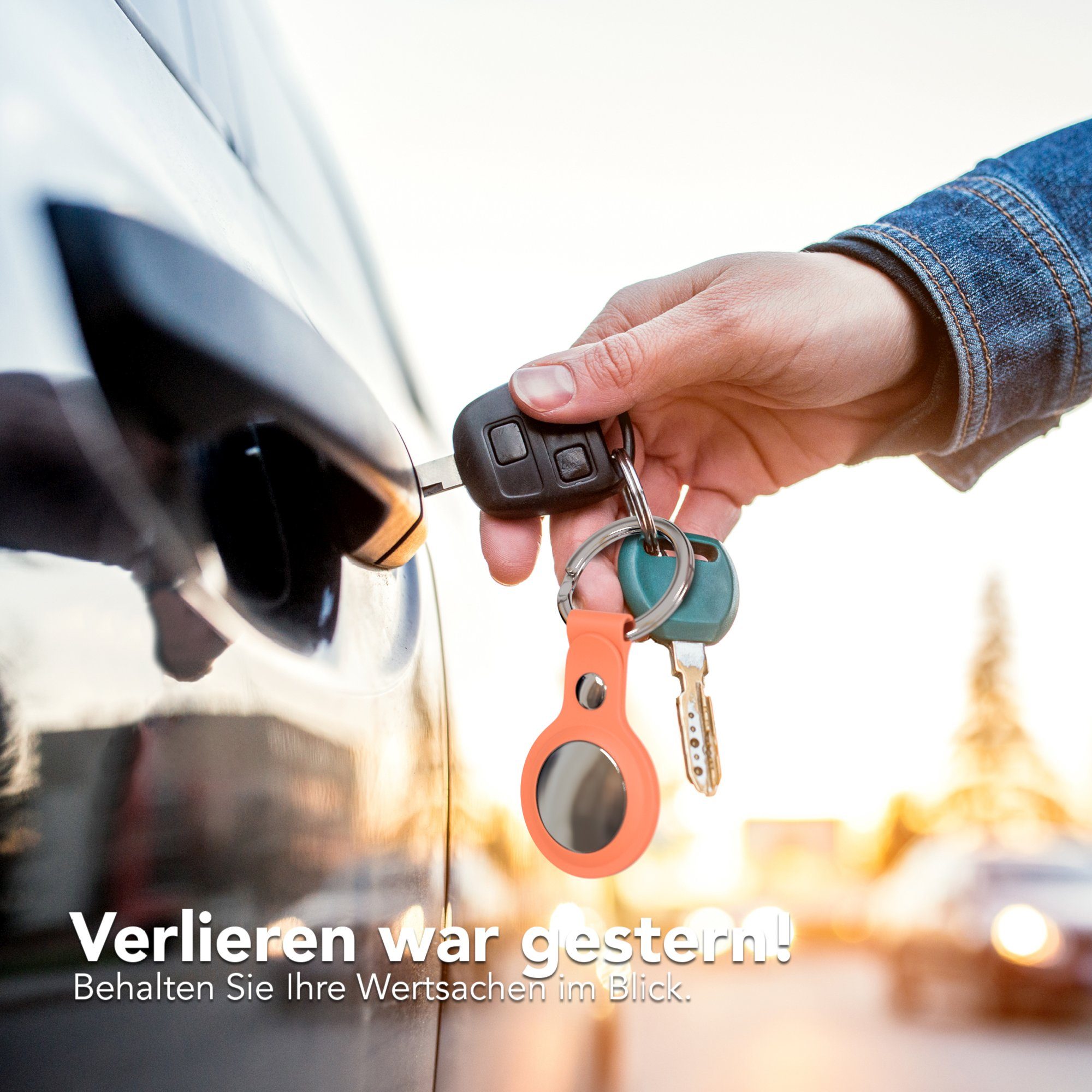 EAZY CASE Schlüsselanhänger Anhänger kompatibel mit Apple AirTag, Airtag Hülle mit kurzer Silikon Schlaufe Kratzfest GPS Tasche Orange