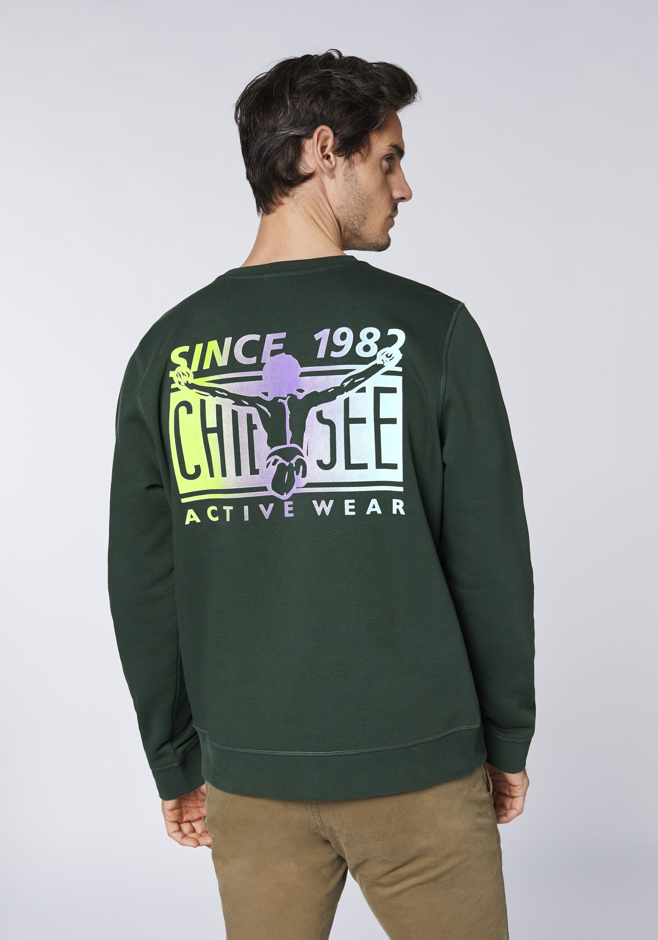 Sweatshirt Chiemsee im Sweatshirt mit 1 grün Farbverlauf dunkel Jumper-Motiv