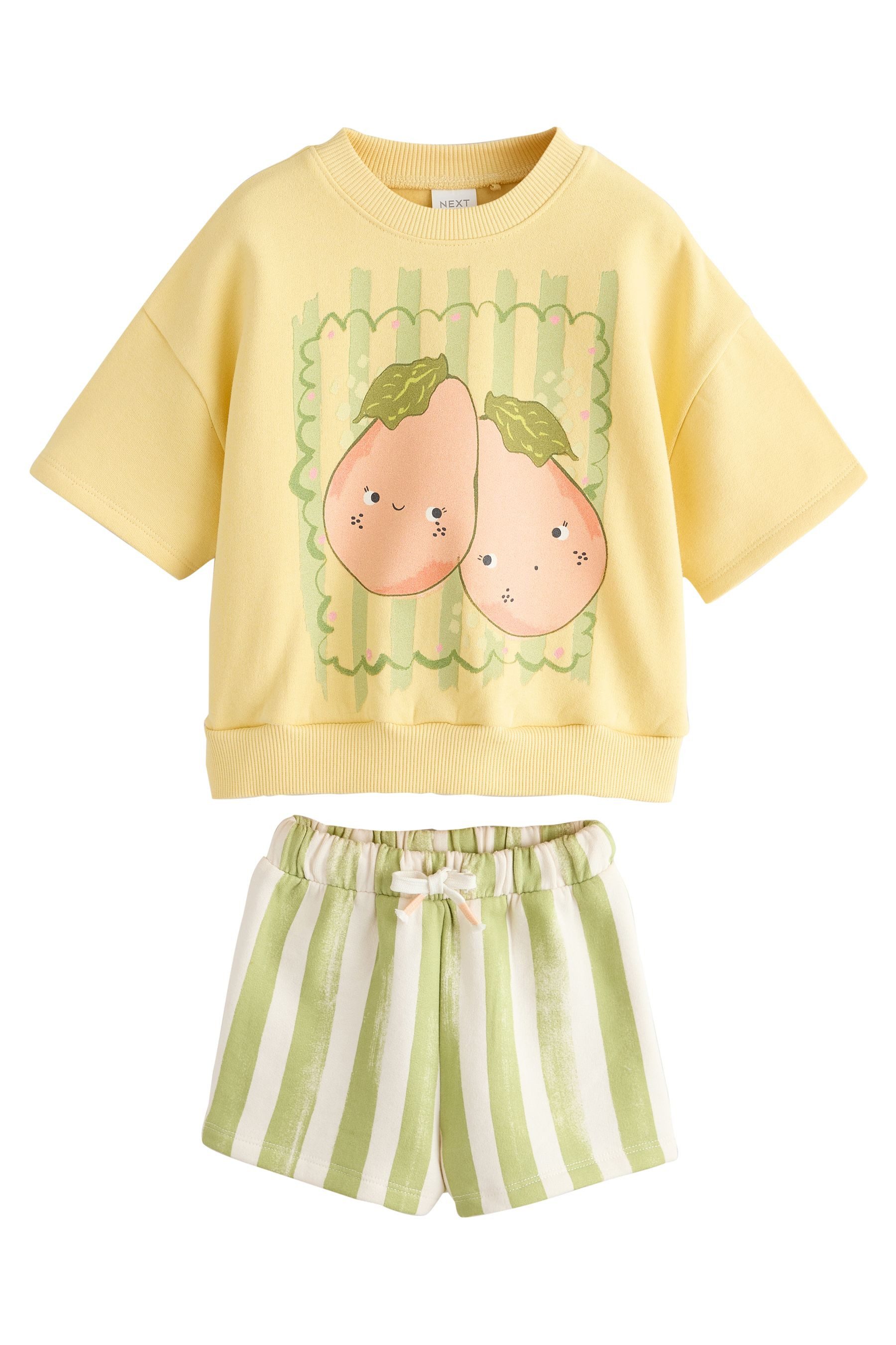 Pullover & Shorts Oberteil und Shorts im Set