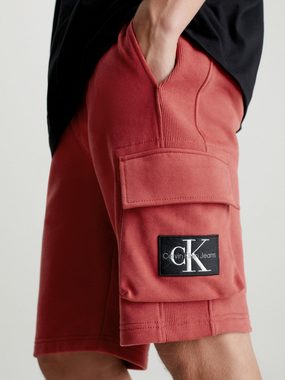 Calvin Klein Jeans Sweatshorts MONOLOGO BADGE SHORT mit Logostickerei