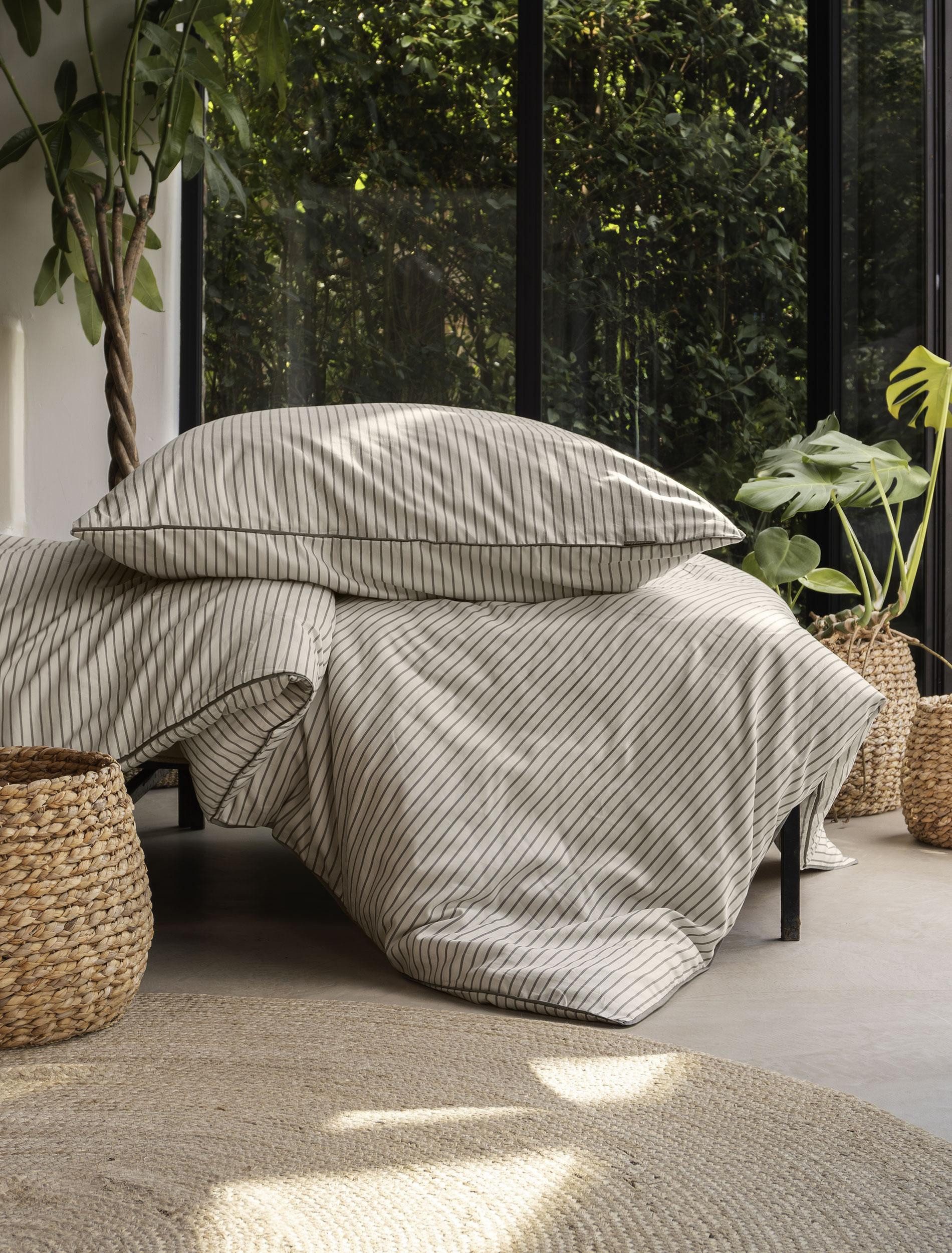 Irisette Bettwäsche irisette Bettwäsche TOKIO Satin BL 155x220 cm braun Bettbezug – Bild 4 von 5