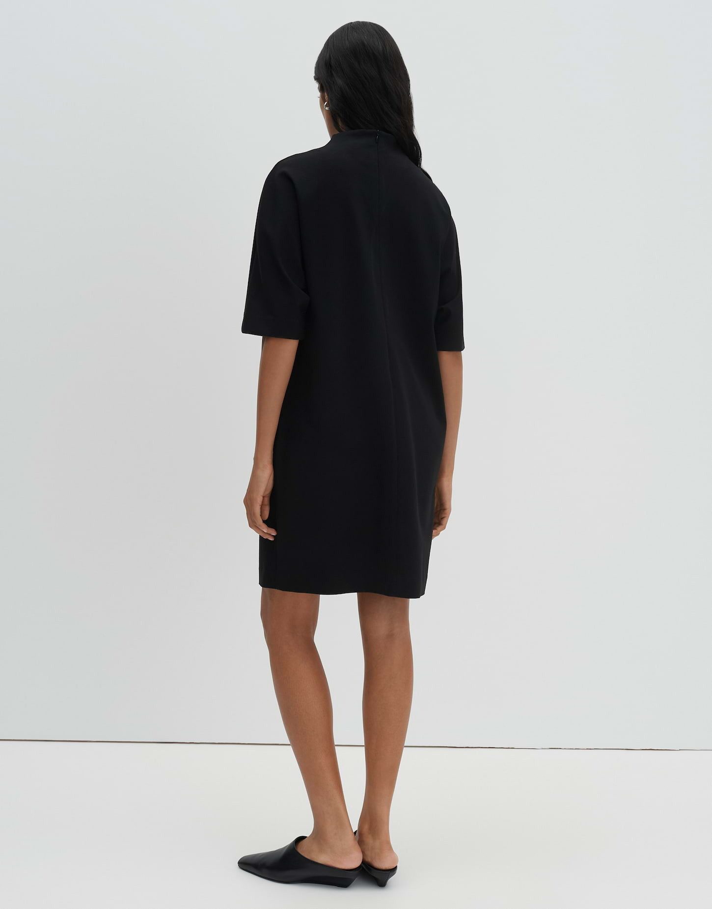 someday Sweatkleid Quileka aus ECOVERO™-Sweat Reißverschluss hinten, Nahttaschen für den Alltag