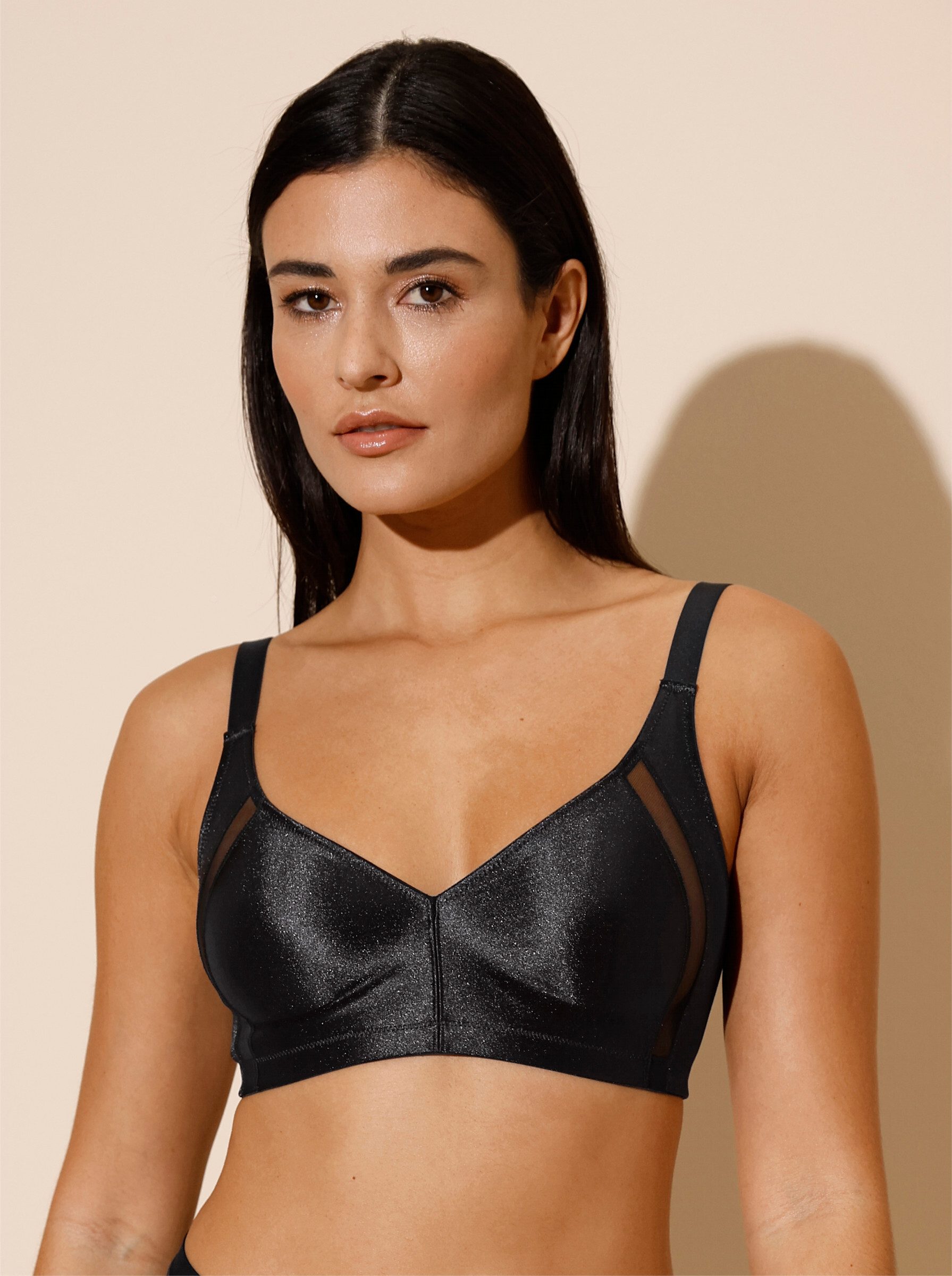 Naturana Bügelloser BH Minimizer-BH ohne Bügel .