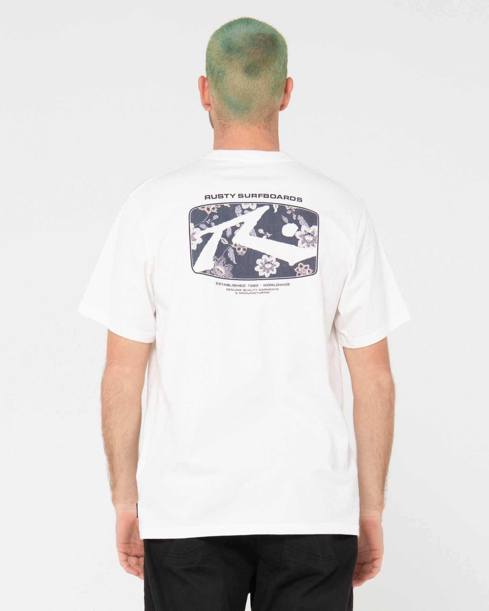 SLEEVE Rusty T-Shirt Egret ADVOCATE SHORT TEE