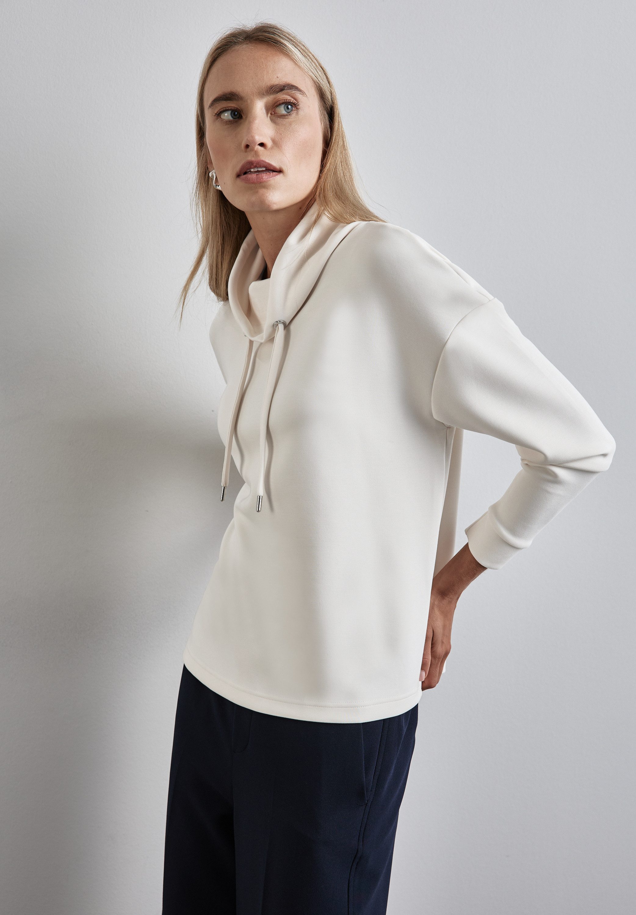 STREET ONE Langarmshirt mit Tunnelzugband am Kragen