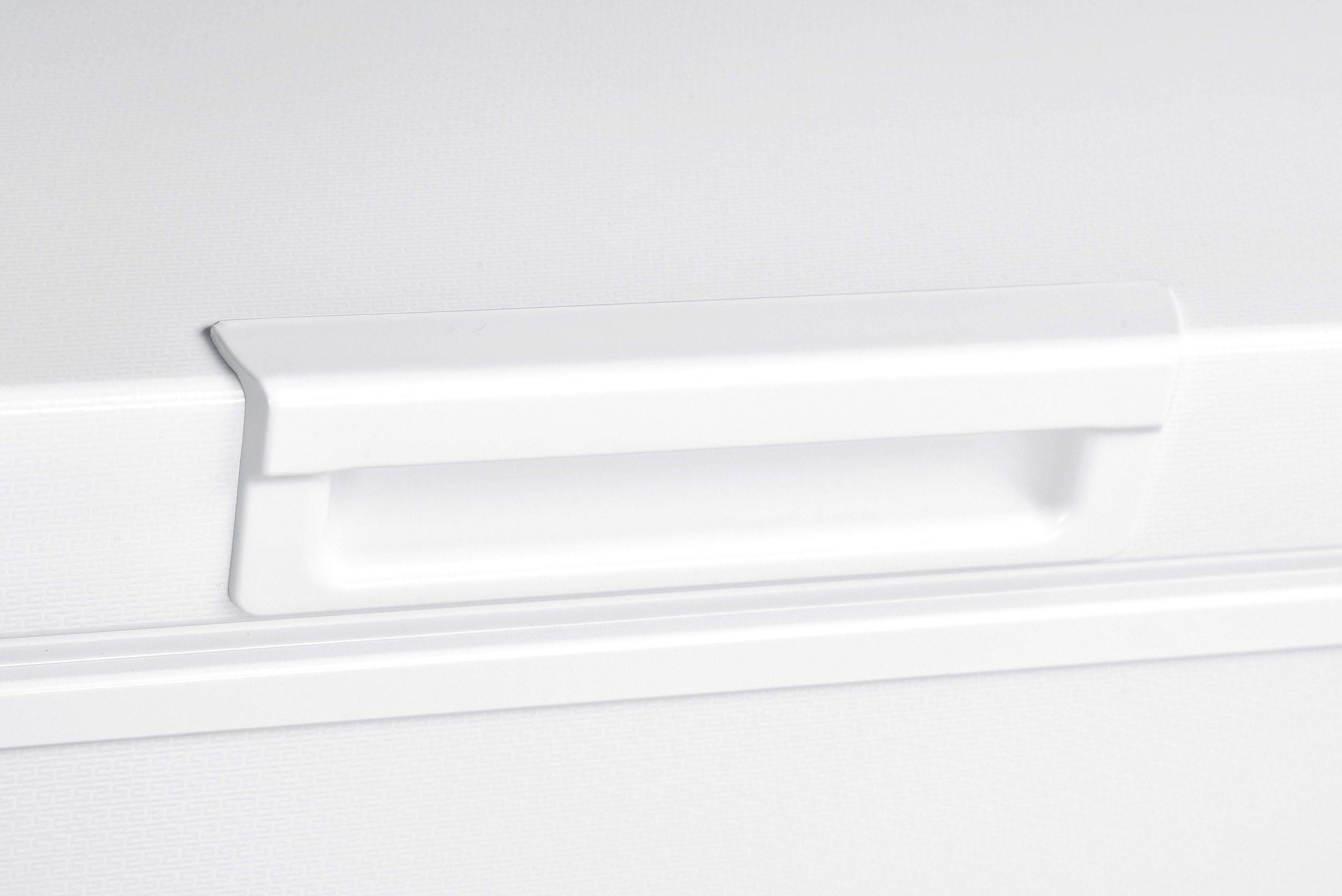 Hanseatic Gefriertruhe HGT85102CE, 102,6 cm breit, 198 l, Schnellgefrierfunktion, Umschalten zwischen Kühlen und Gefrieren