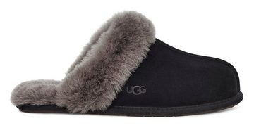 UGG Scuffette II Hausschuh Pantoffel, Clog, Mule, Flats mit Fellkragen