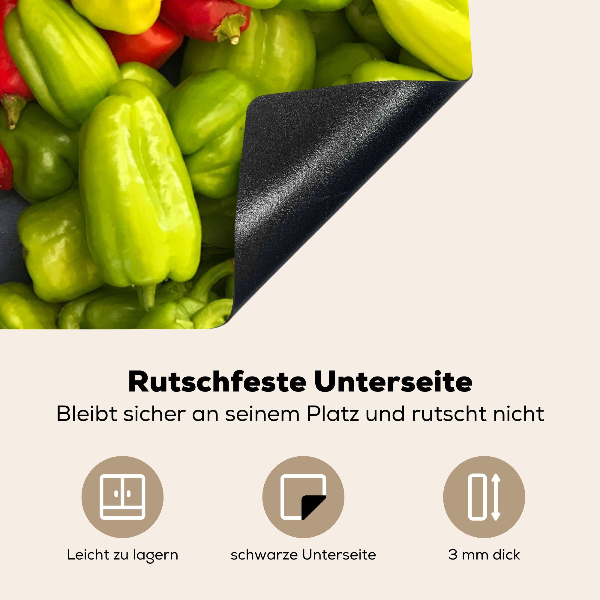Gemüse roten, Vinyl, Ein Arbeitsplatte MuchoWow zwischen schöner grünen (1 und dem cm, Ceranfeldabdeckung, dem Herdblende-/Abdeckplatte Kontrast für 78x78 tlg), küche