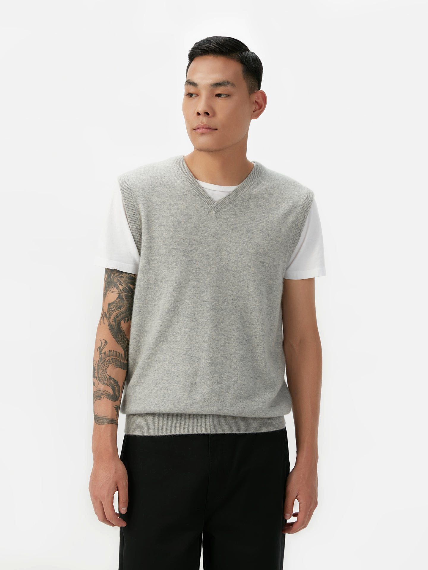 GOBI Cashmere Strickweste Zeitlose Kaschmirweste mit V-Ausschnitt