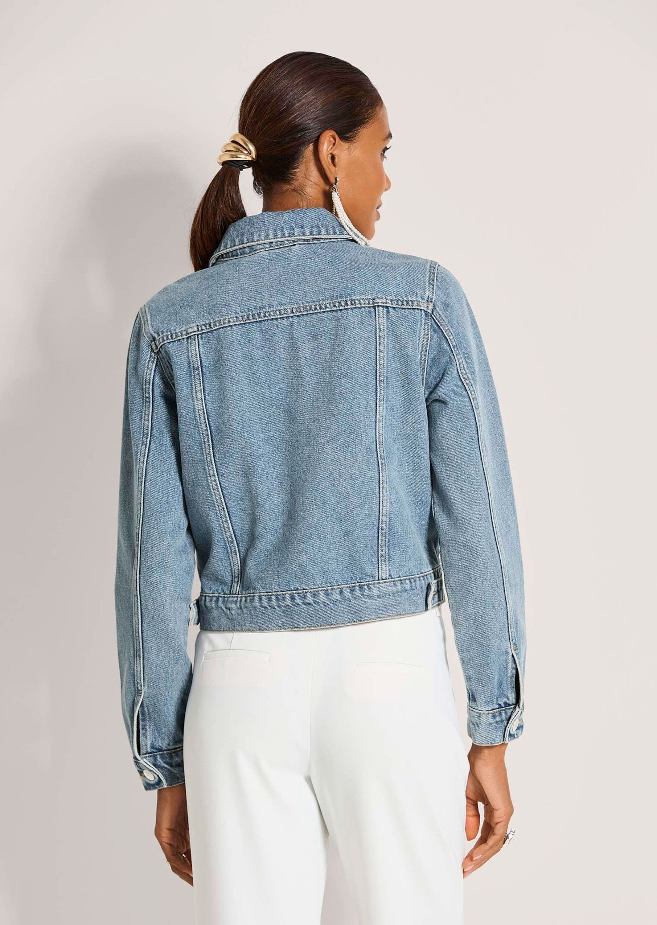 MADELEINE Jeansjacke Übergangsjacke mit Nieten Baumwolljacke mit Hemdkragen, Taschen, Knopfleiste und Langarm