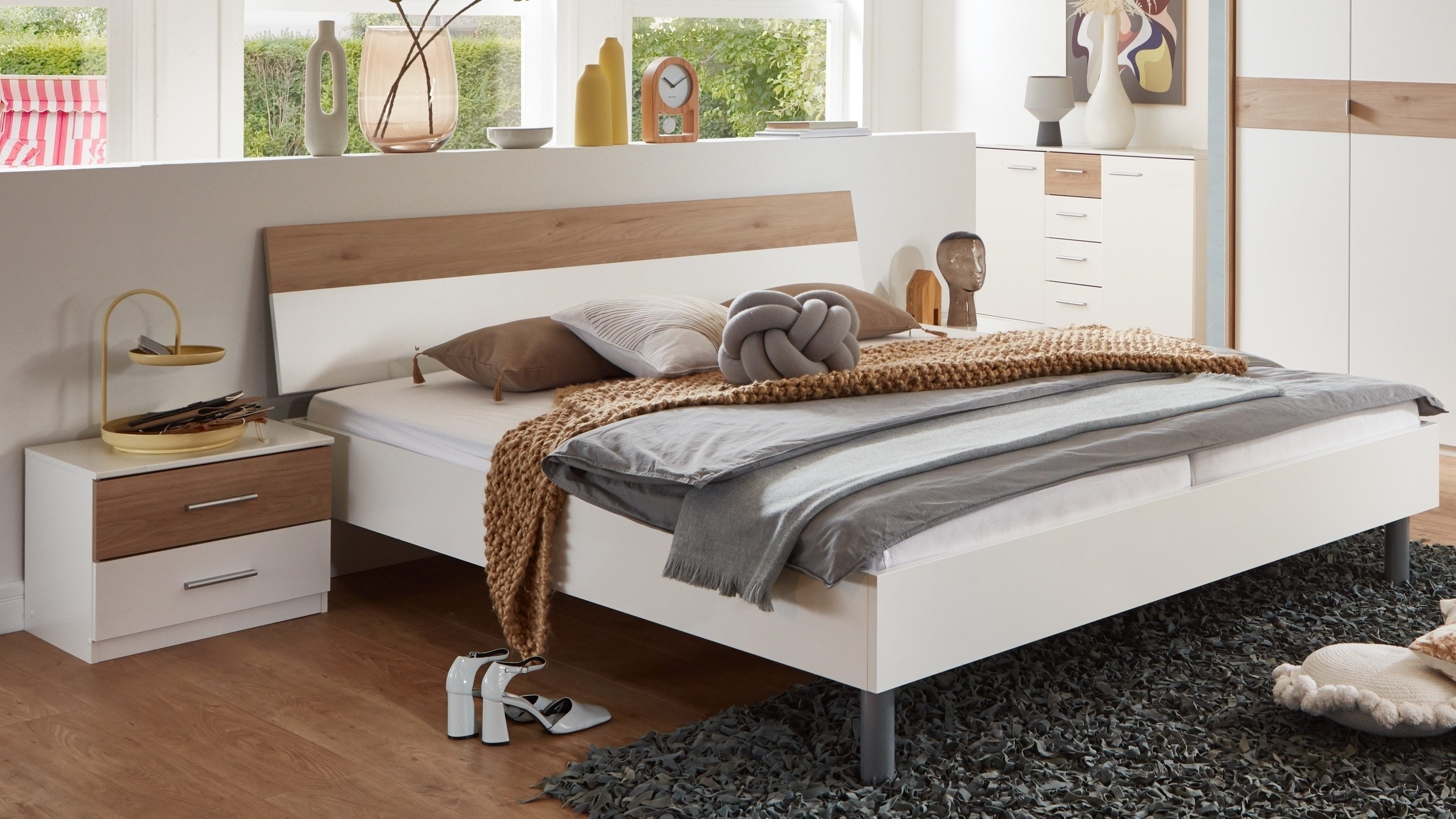 freiraum Bettanlage Budapest, Liegefl. 160x200cm, Weiß / Hickory-Eiche-Dekor - 273x81x210cm (B/H/T)