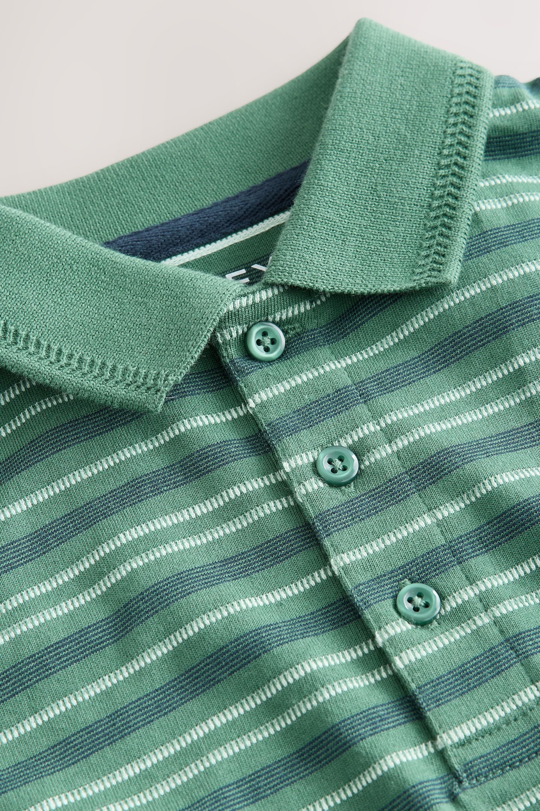 Next Poloshirt Kurzärmeliges Jersey-Poloshirt (1-tlg) – Bild 3 von 4
