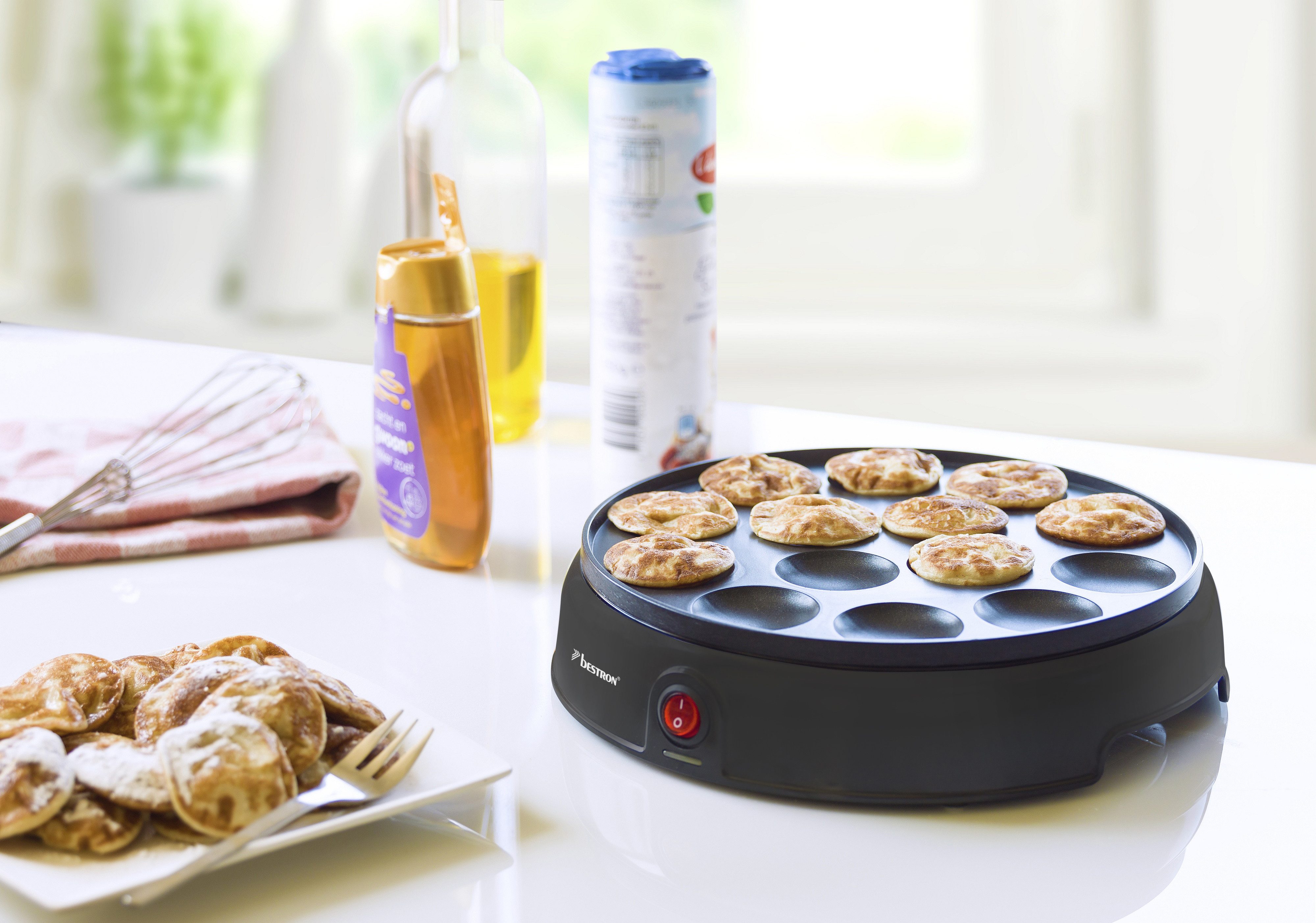 bestron Poffertjes-Maker APFM700, 800 W, 14 Mini-Pfannkuchen mit Antihaftbeschichtung