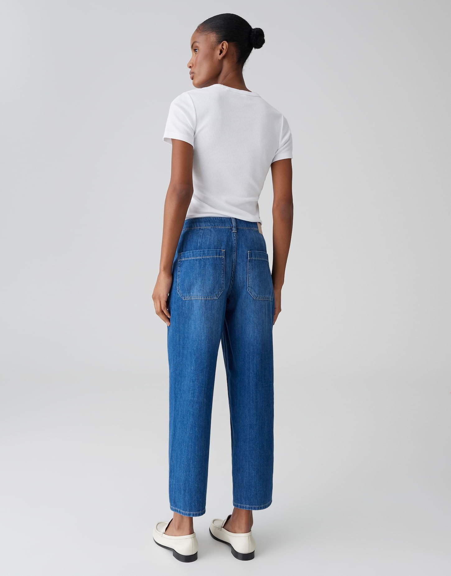 OPUS Relax-fit-Jeans LOLAH COMFY Tapered Jeans aus Baumwoll-Mix Bundfalten und schräge Eingrifftaschen für legeren Look