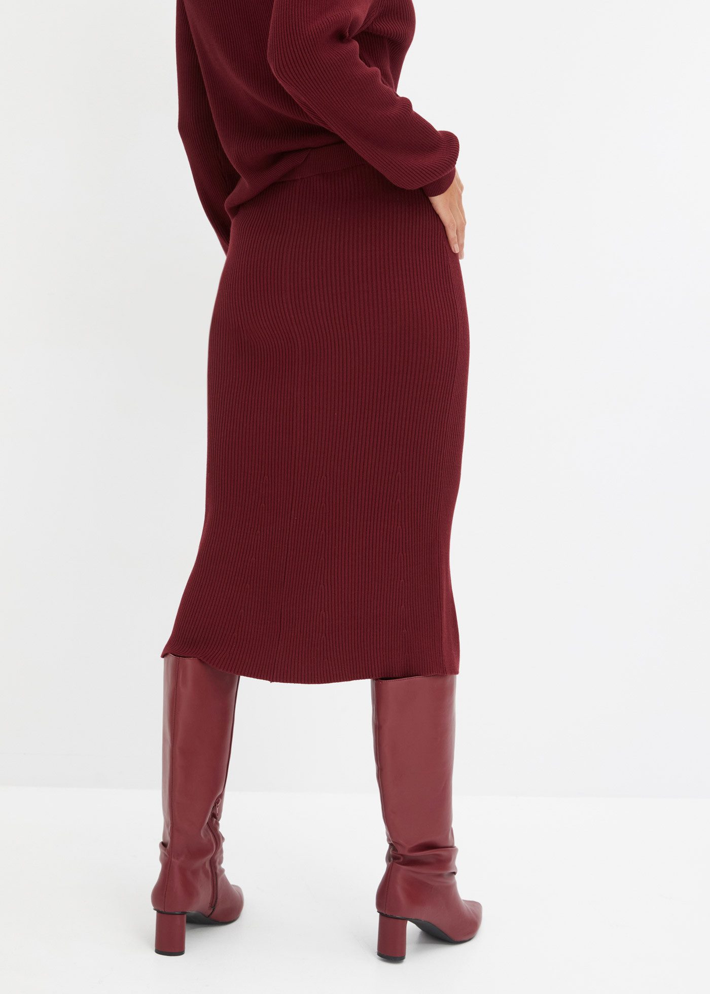 bonprix Strickrock aus Viskosemischung, körpernahe Passform, unifarben, mit Gummizug