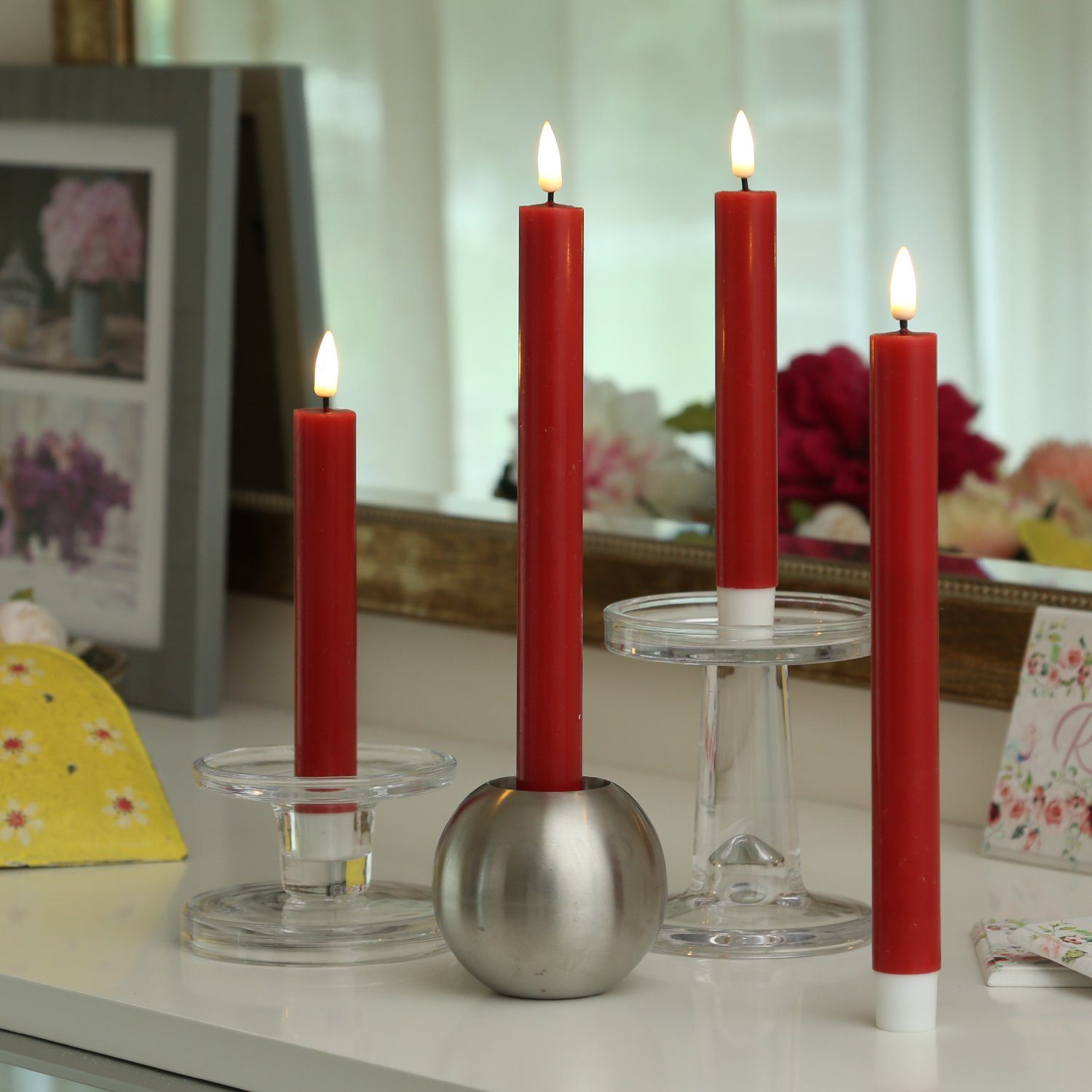 Deluxe Homeart LED-Kerze LED Stabkerzen Mia Tafelkerzen Echtwachs flackernd H: 24cm rot 2Stk, LED Classic