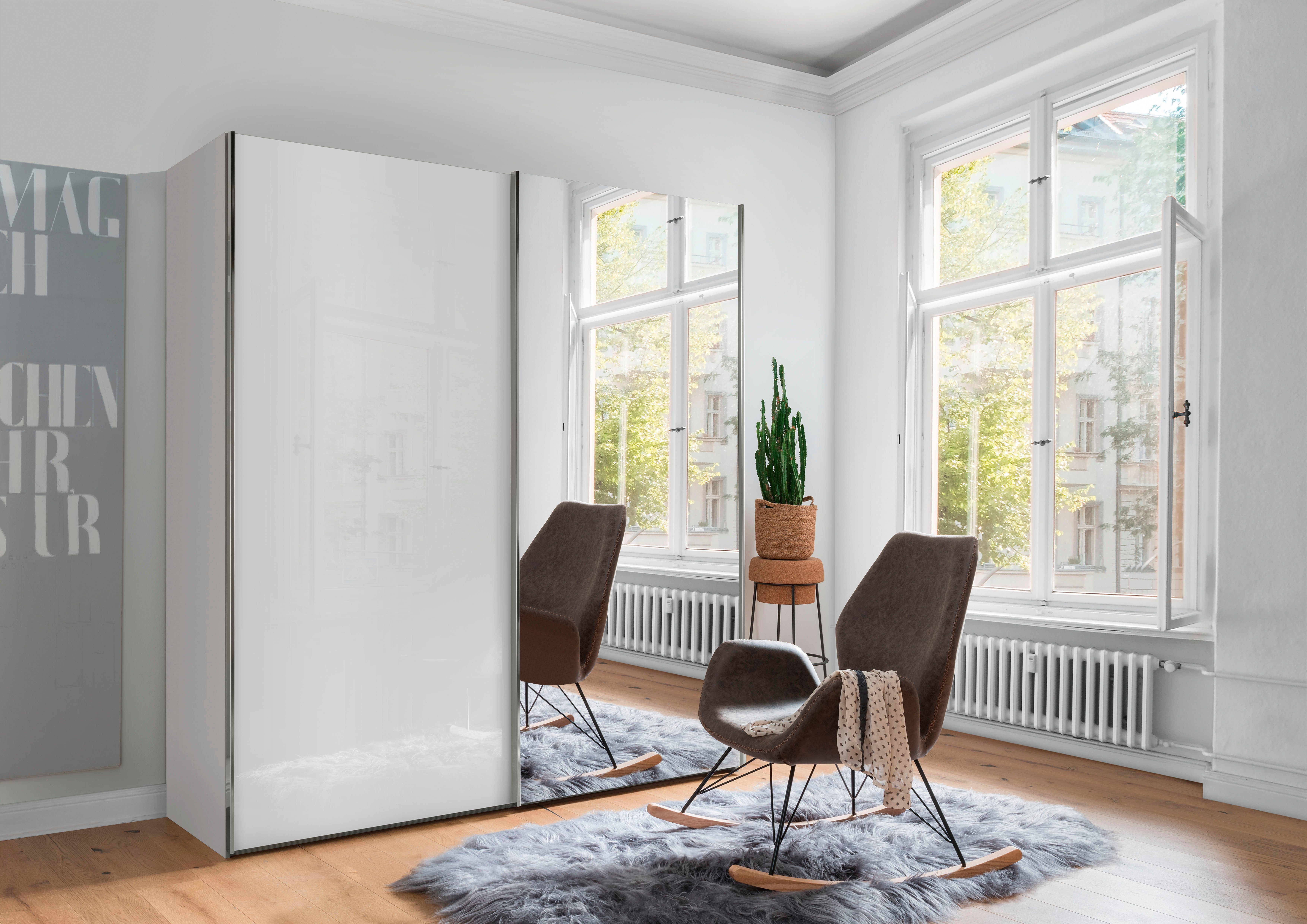 WIEMANN Schwebetürenschrank Monaco mit Glasfront sowie hochwertigen Beschlägen