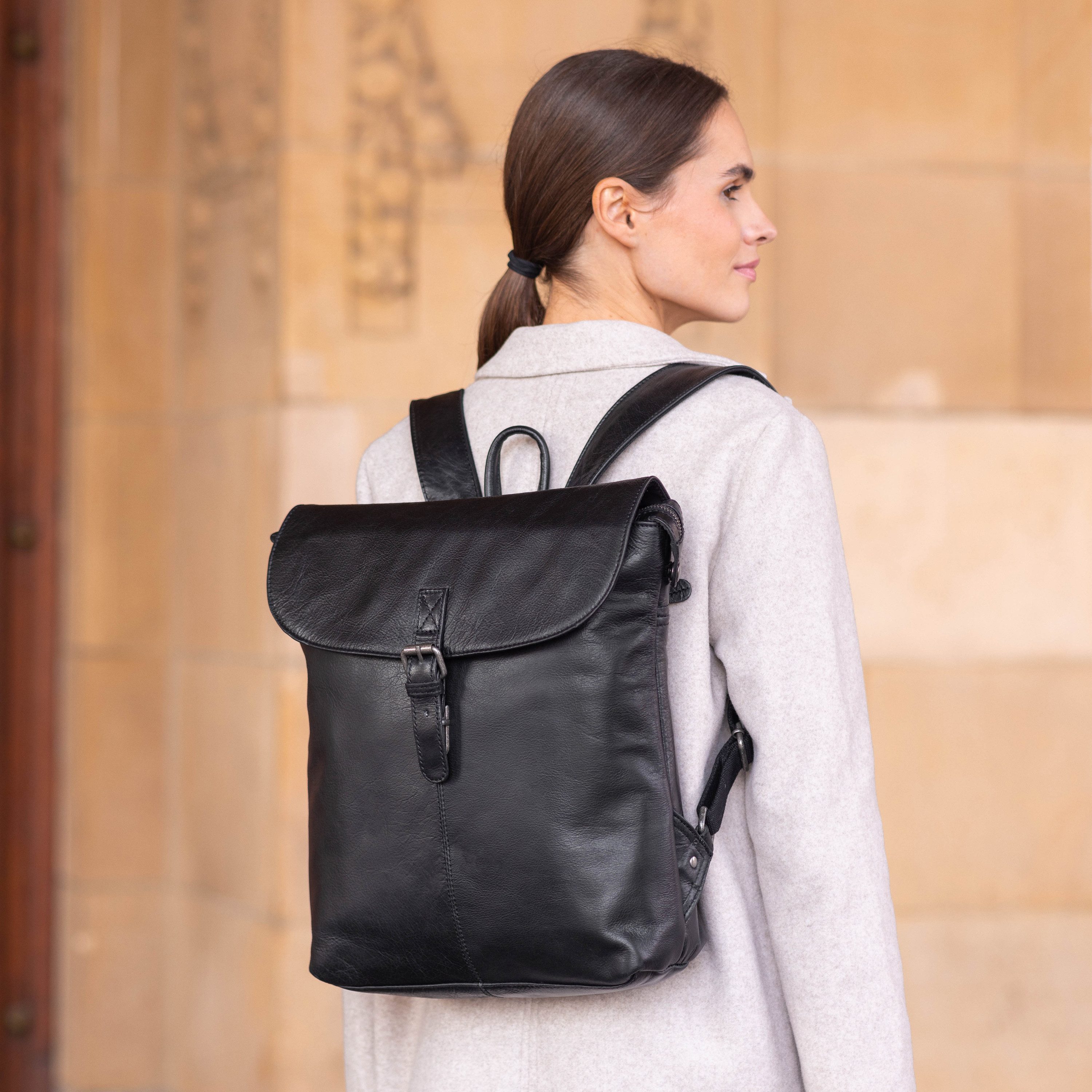 Gusti Leder Rucksack Gusti Leder Kurierrucksack Kieran (1-tlg) günstig online kaufen