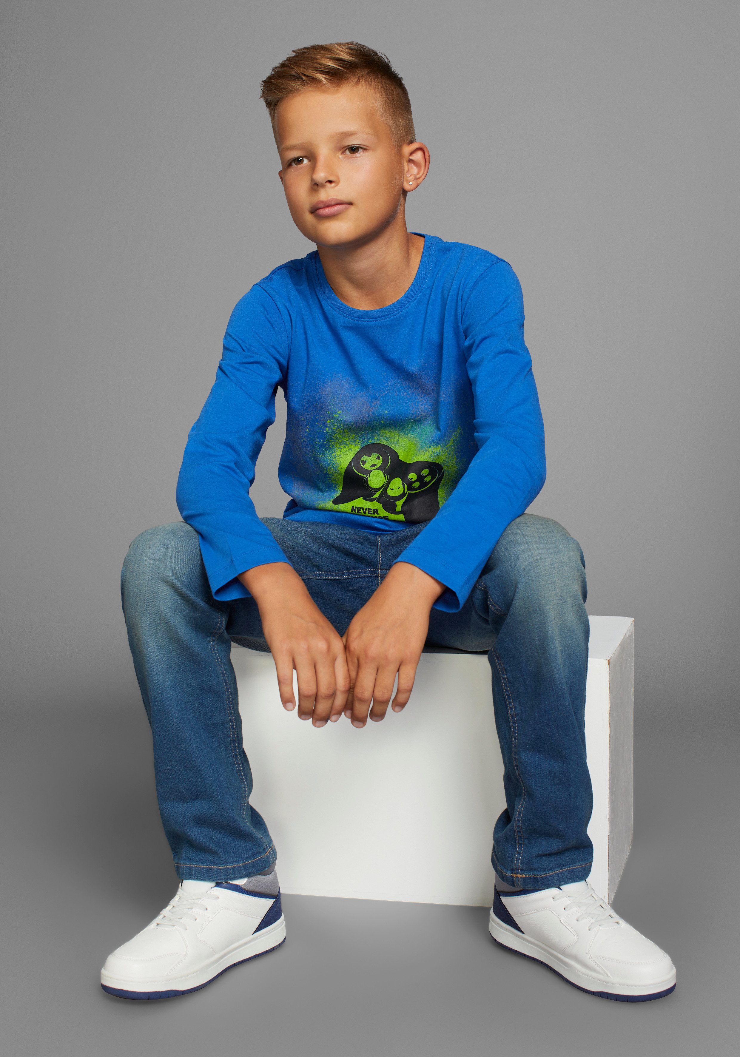 KIDSWORLD Langarmshirt GAMER Gamer-Shirt Langarm, Basic-Passform, mit trendigem Aufdruck