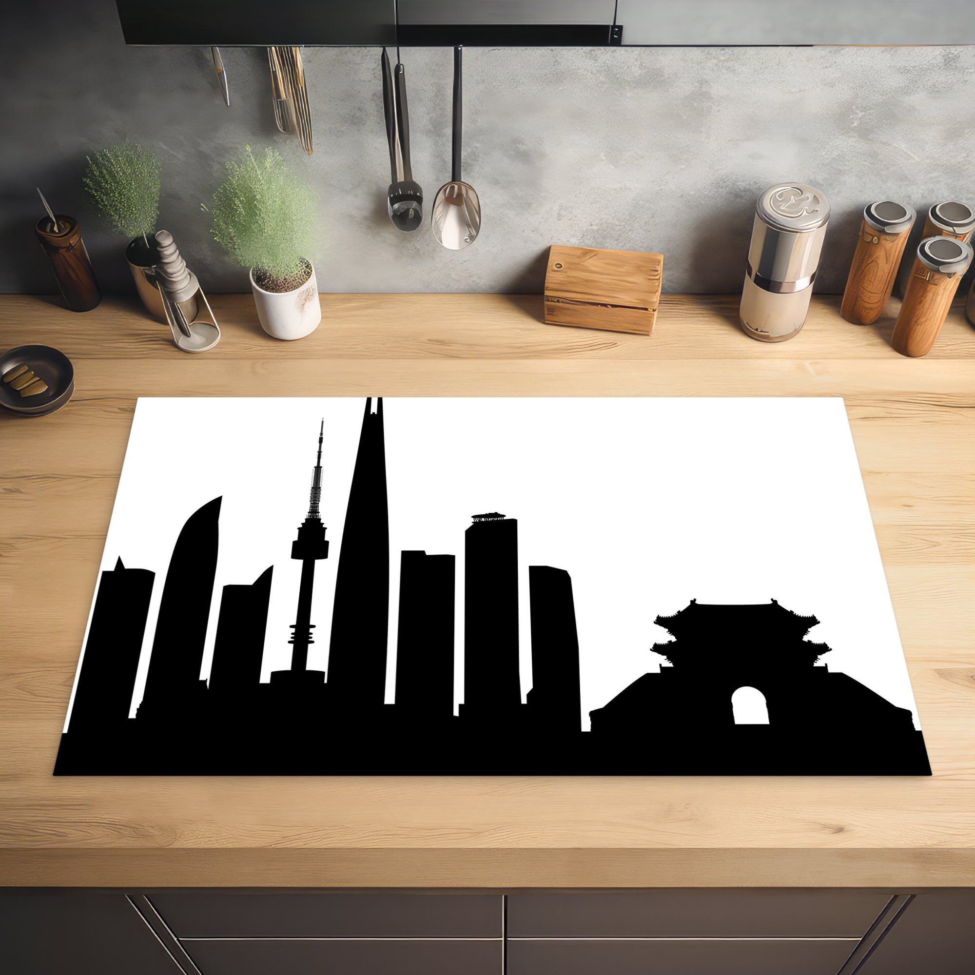 MuchoWow Herdblende-/Abdeckplatte Schwarz-Weiß-Illustration einer Silhouette Seoul, Ceranfeldabdeckung, Arbeitsplatte küche Vinyl, 83x51 cm, (1 von tlg), für
