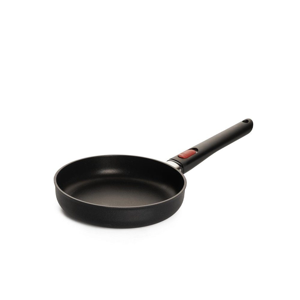 WOLL MADE IN GERMANY Bratpfanne ECO Lite Gusspfannen & Wok, Induktion,  Aluminium (1-tlg), aus 100 % recyceltem Aluminium, Induktionsgeeignet, Die  Pfanne hat einen abnehmbaren Stiel und eine abriebfeste Saphir-Versiegelung