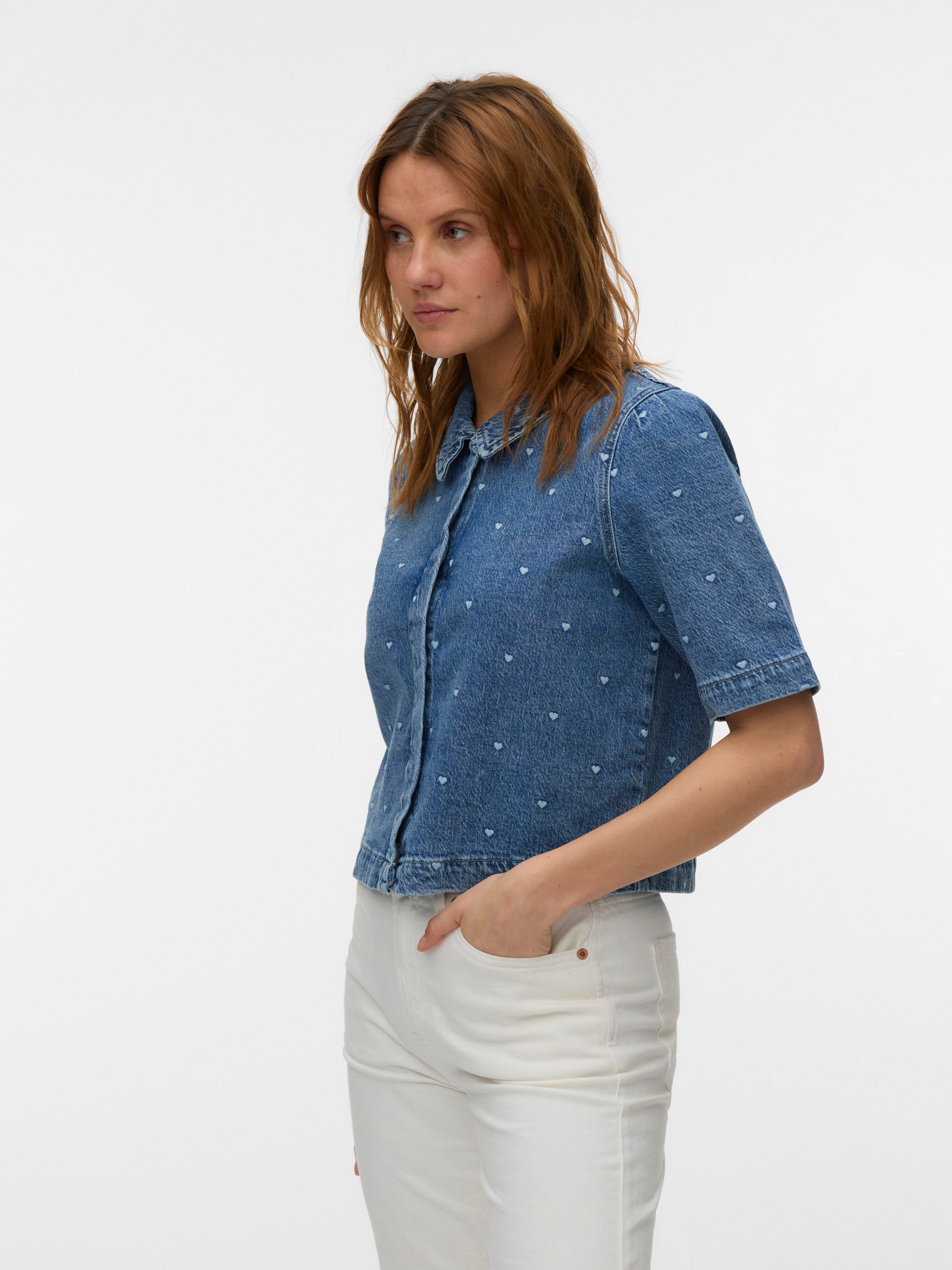 Vero Moda Jeansbluse VMDIONNE 2/4 EMB DENIM SHIRT RA375 Baumwollmischung, regular fit, Stickerei