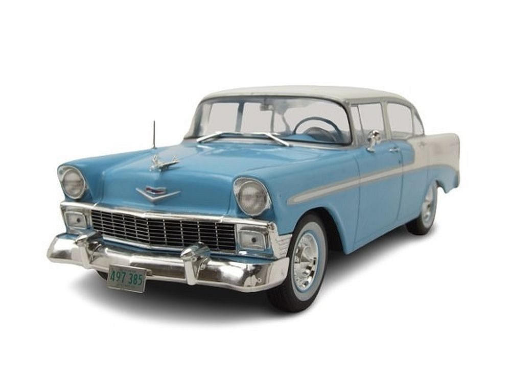 Whitebox Modellauto Chevrolet Bel Air 4-Door Hardtop 1956 hellblau weiß, Maßstab 1:24
