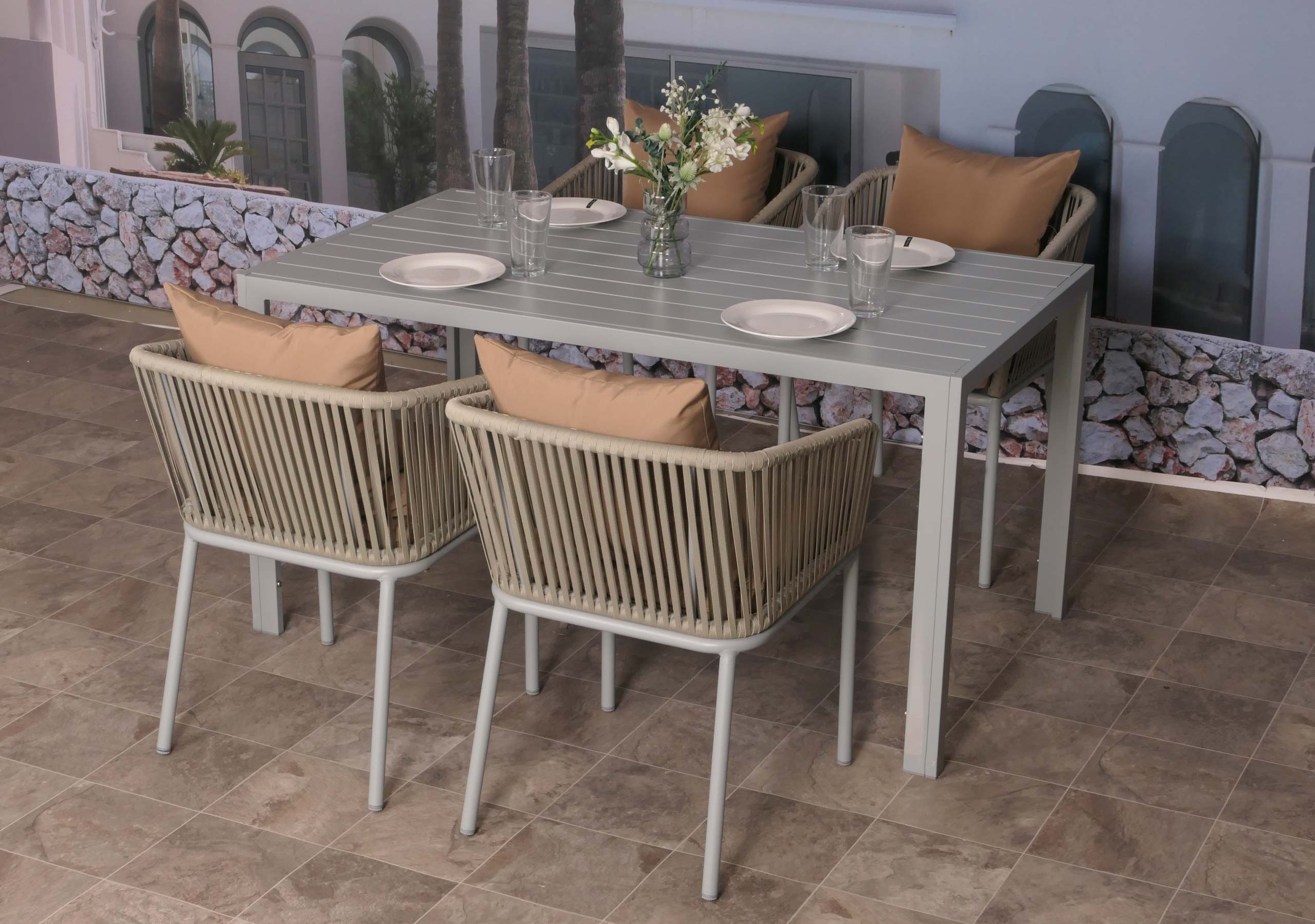 MCW Sitzgruppe MCW-N41-4, (Set, 5-tlg., 5-teilig), Witterungsbeständig und besonders pflegeleicht