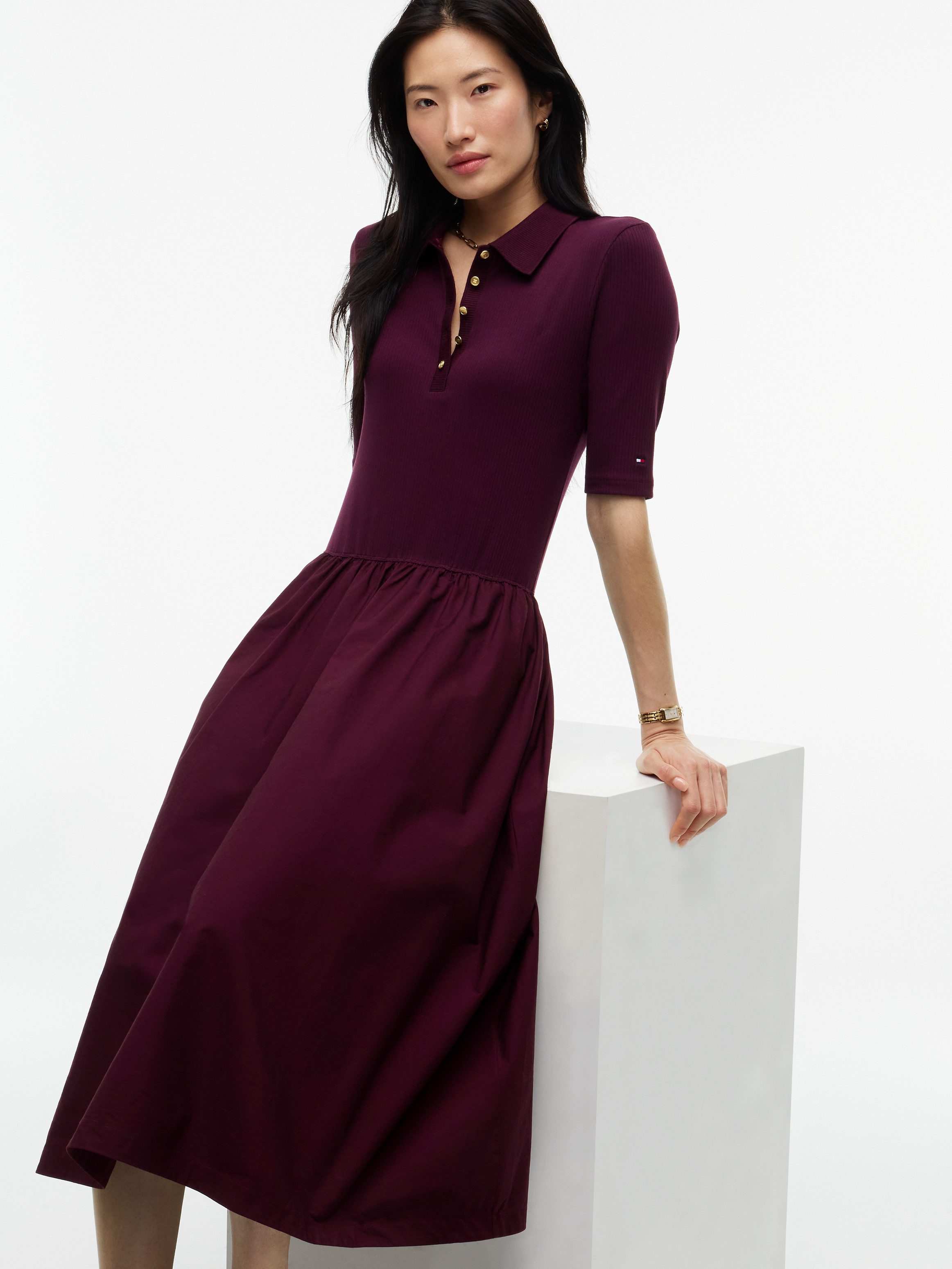 Tommy Hilfiger Midikleid 5X2 RIB F&F MIDI S/S POLO DRESS Baumwolle, figurbetont, in gerippter Struktur