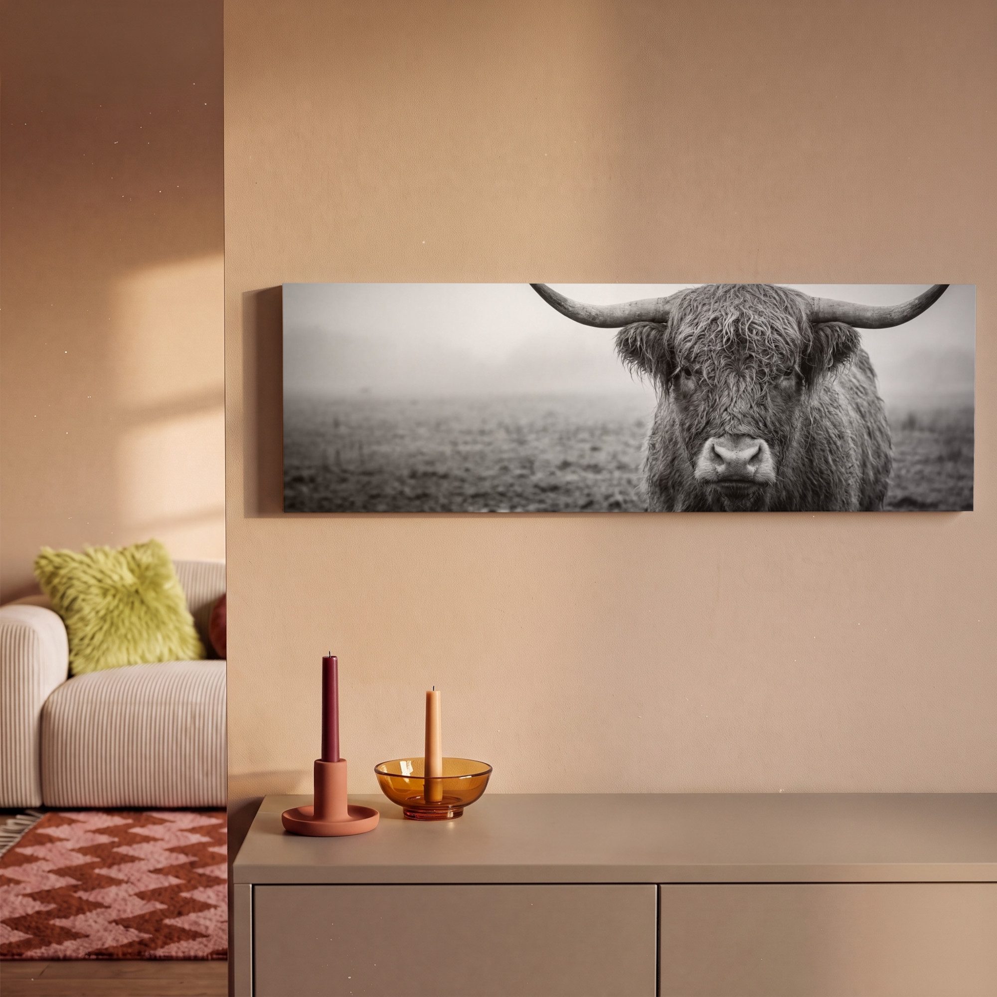 OneMillionCanvasses® Leinwandbild Panorama Schottischer Highlander - Schwarz - Weiß - Gras, Fotodruck (1 St), Wandbild, Deko Schlafzimmer Wohnzimmer Flur 60x20  – Bild 2 von 5