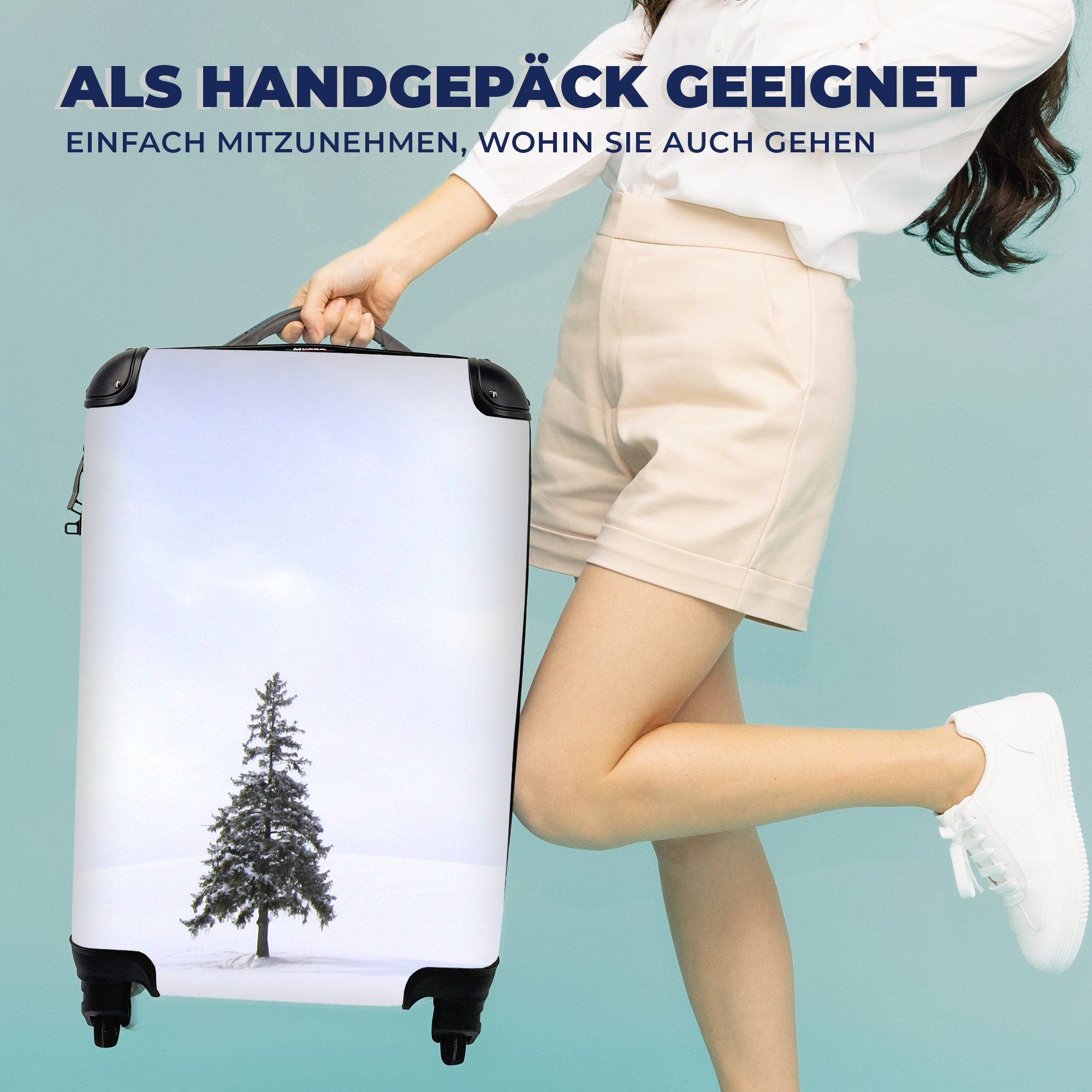 MuchoWow Handgepäckkoffer Eine verschneite Lücke mit mit Handgepäck einer 4 Trolley, Reisetasche Reisekoffer für Rollen, rollen, Ferien, Kiefer