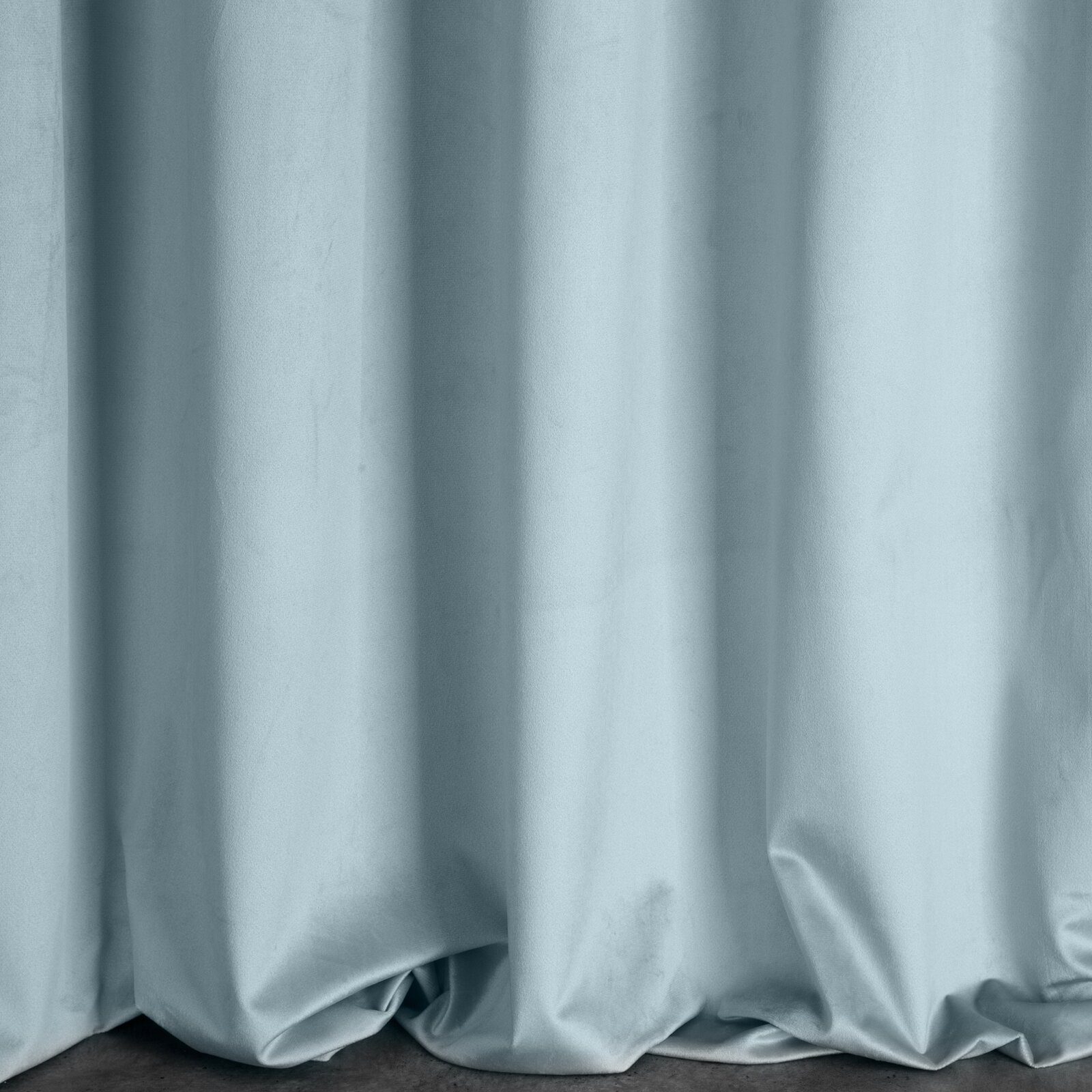 Design91 Vorhang Samtvorhänge 140x250 cm (1 St), Ösen, blickdicht, Samt, Wohnzimmer – Bild 4 von 5